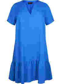 Viscose jurk met korte mouwen en v-hals