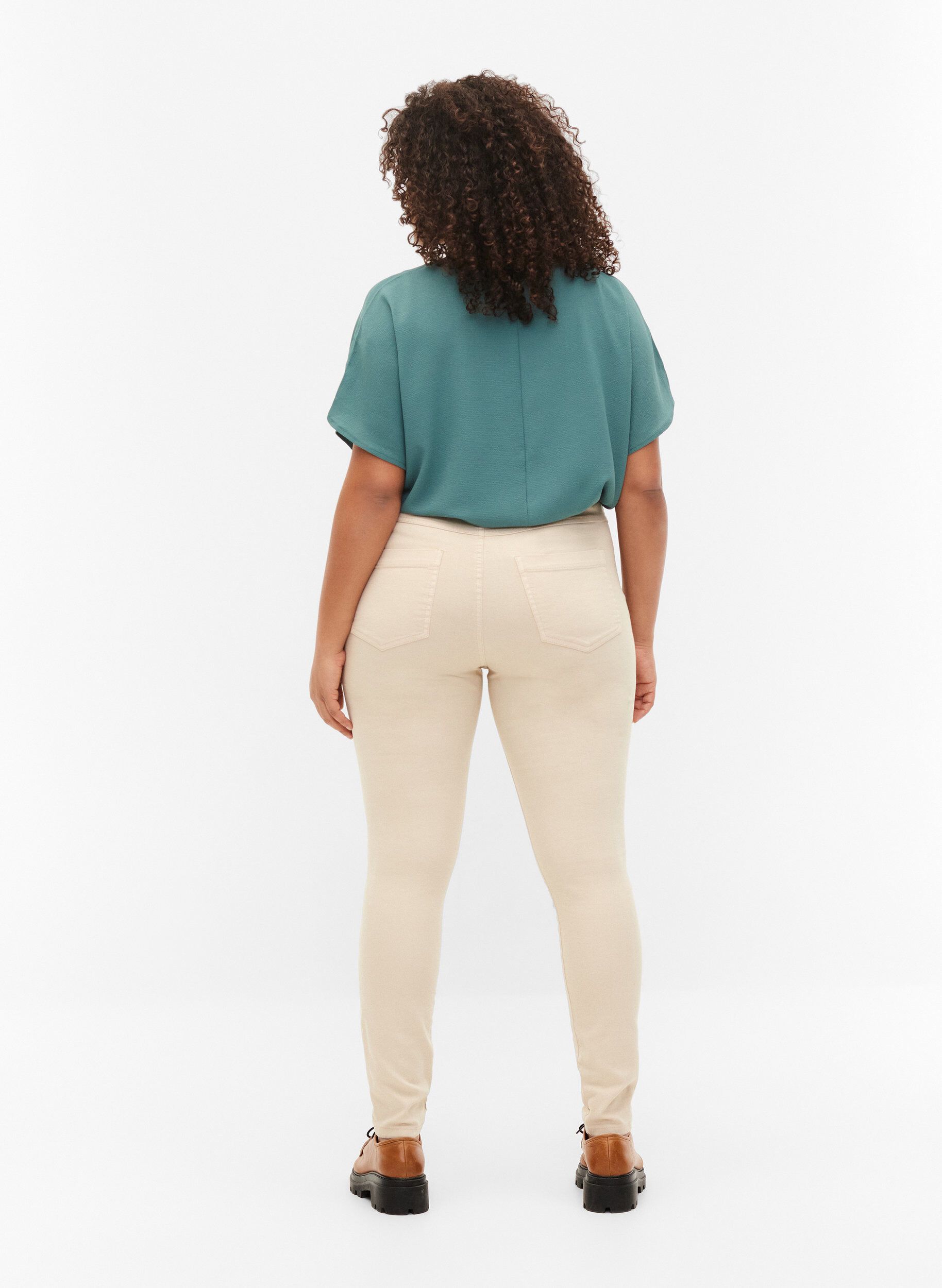 Zizzi Amy jeans met hoge taille en super slanke pasvorm, Oatmeal, Model image number 1