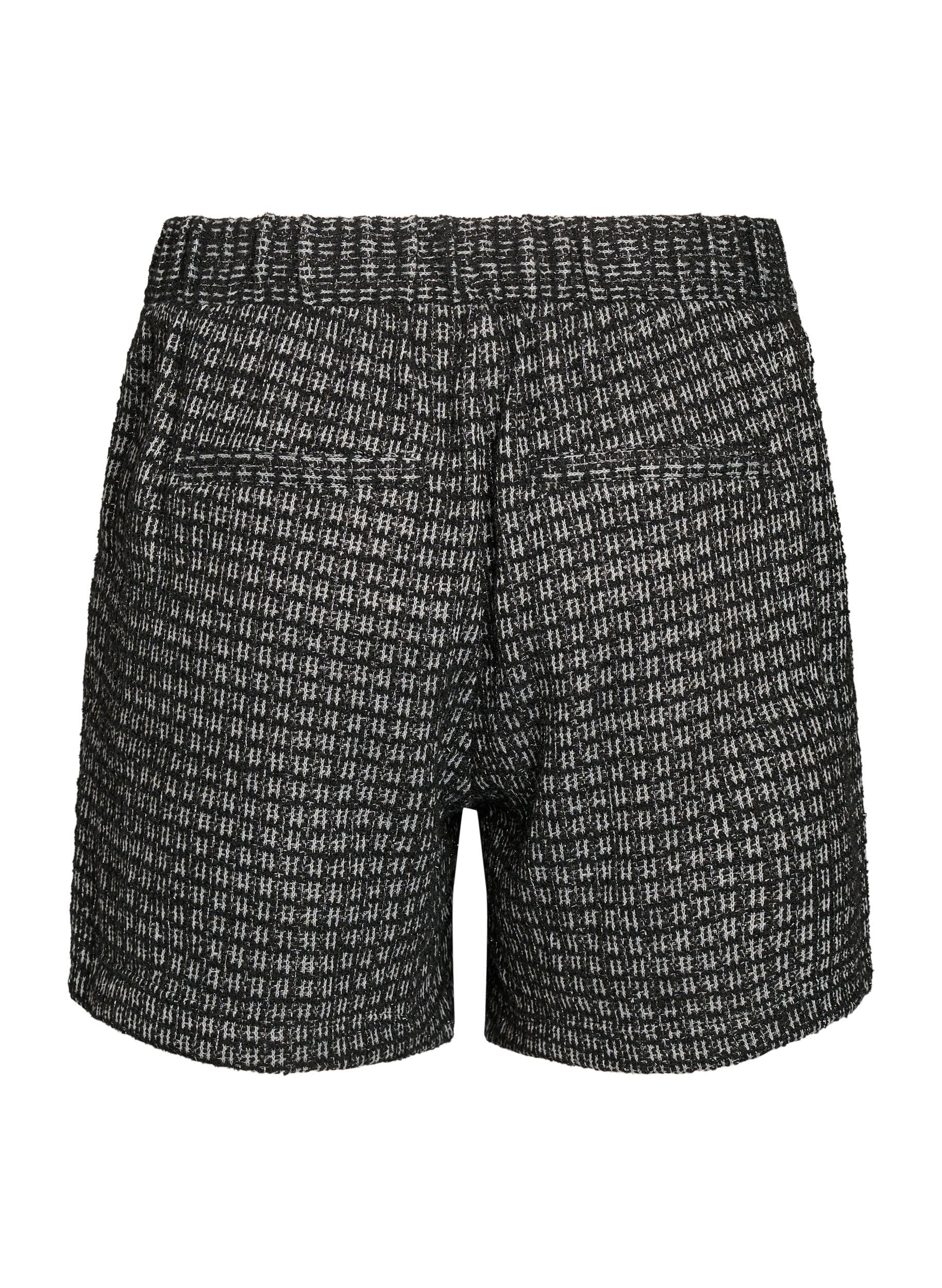 Zizzi Lichte boucl&eacute; shorts met zakken, Zwart, Packshot image number 1