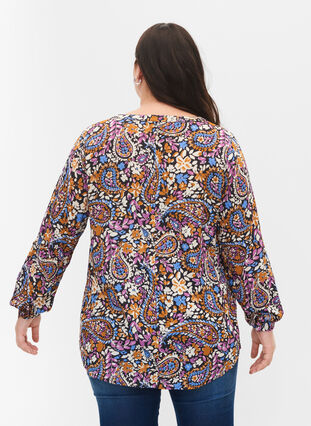 100% viscose blouse met bloemenprint100% viscose blouse met bloemenprint, Black G. Sky Paisley, Model image number 1