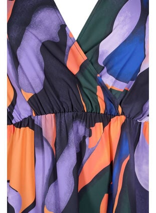 Bedrukte blouse met wikkel-look en 3/4 mouwen, Big Scale Print, Packshot image number 2
