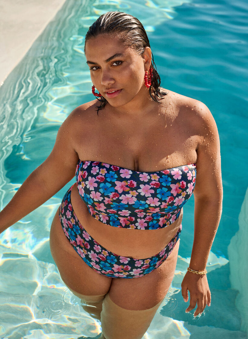 Bloemen brazilian bikini broekje, Rood, Image