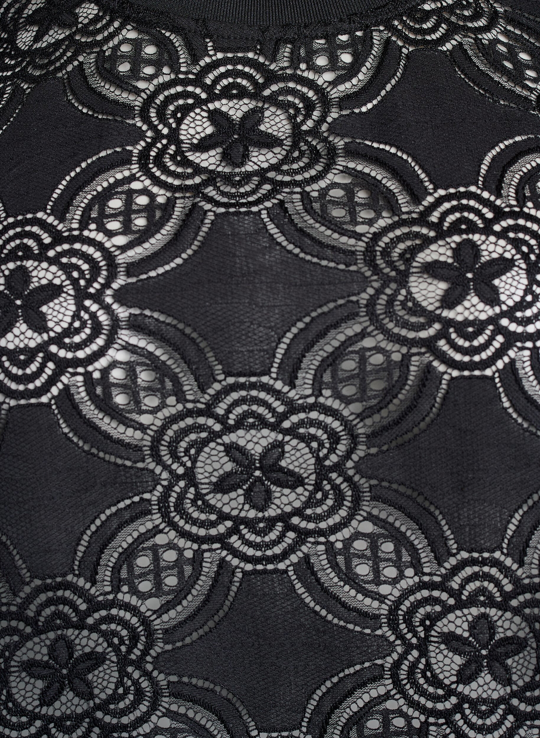 Zizzi Kanten blouse met een grafisch patroon en mouwen van 1/2 lengte, Zwart, Packshot image number 2