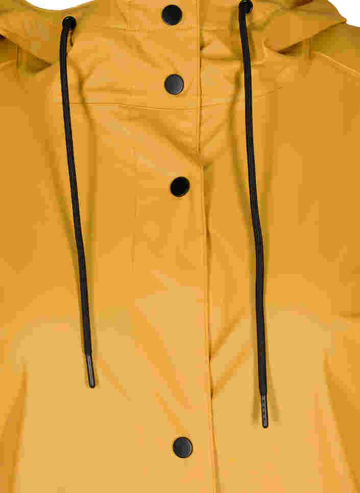 Regenjas met capuchon en knoopsluiting, Spruce Yellow, Packshot image number 2