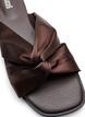 Platte sandalen met gekruiste satijnen bandjes, Bruin, Packshot image number 2