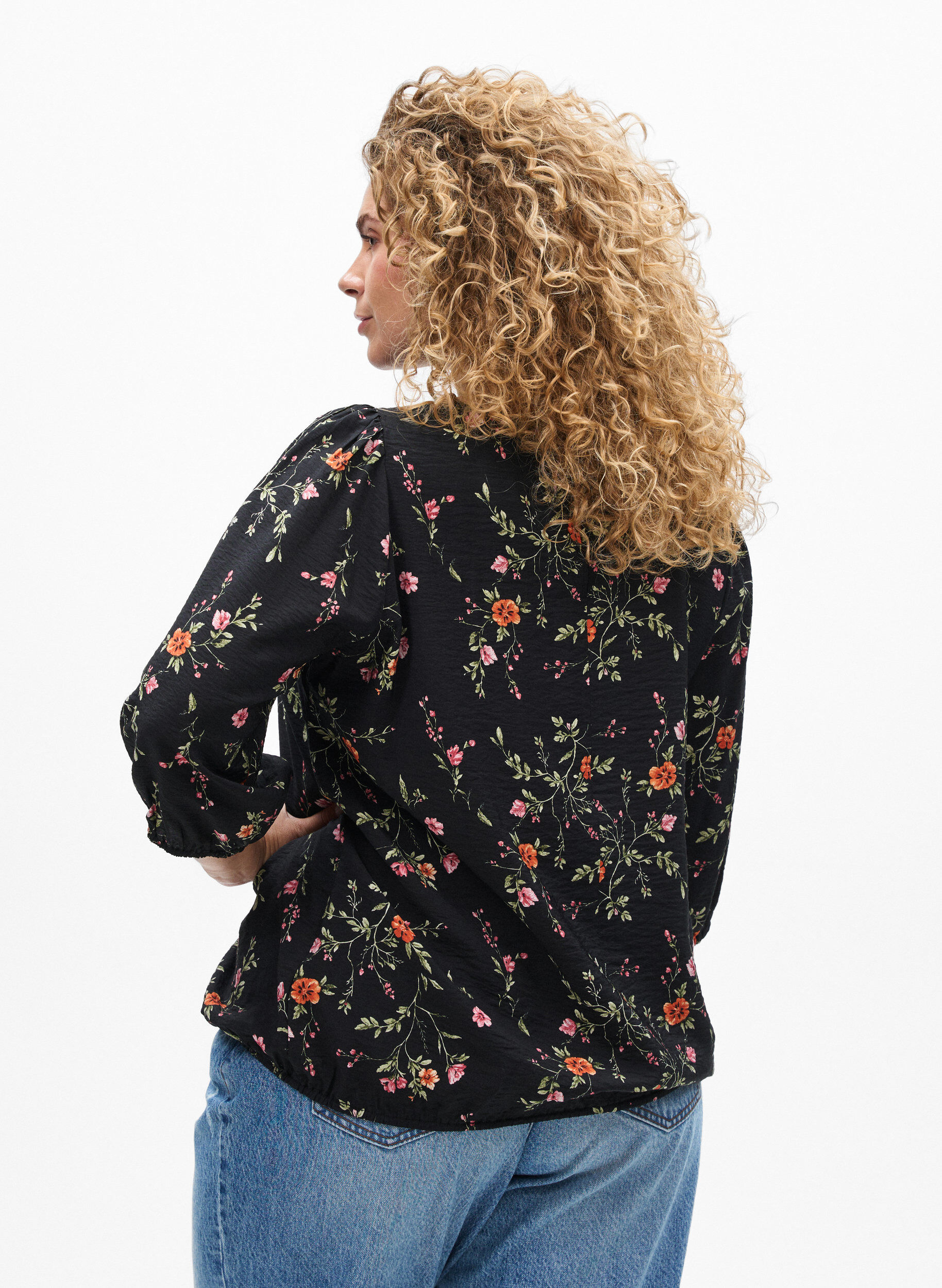 Zizzi Blouse met 3/4 mouwen en kantdetails, Zwart, Model image number 2