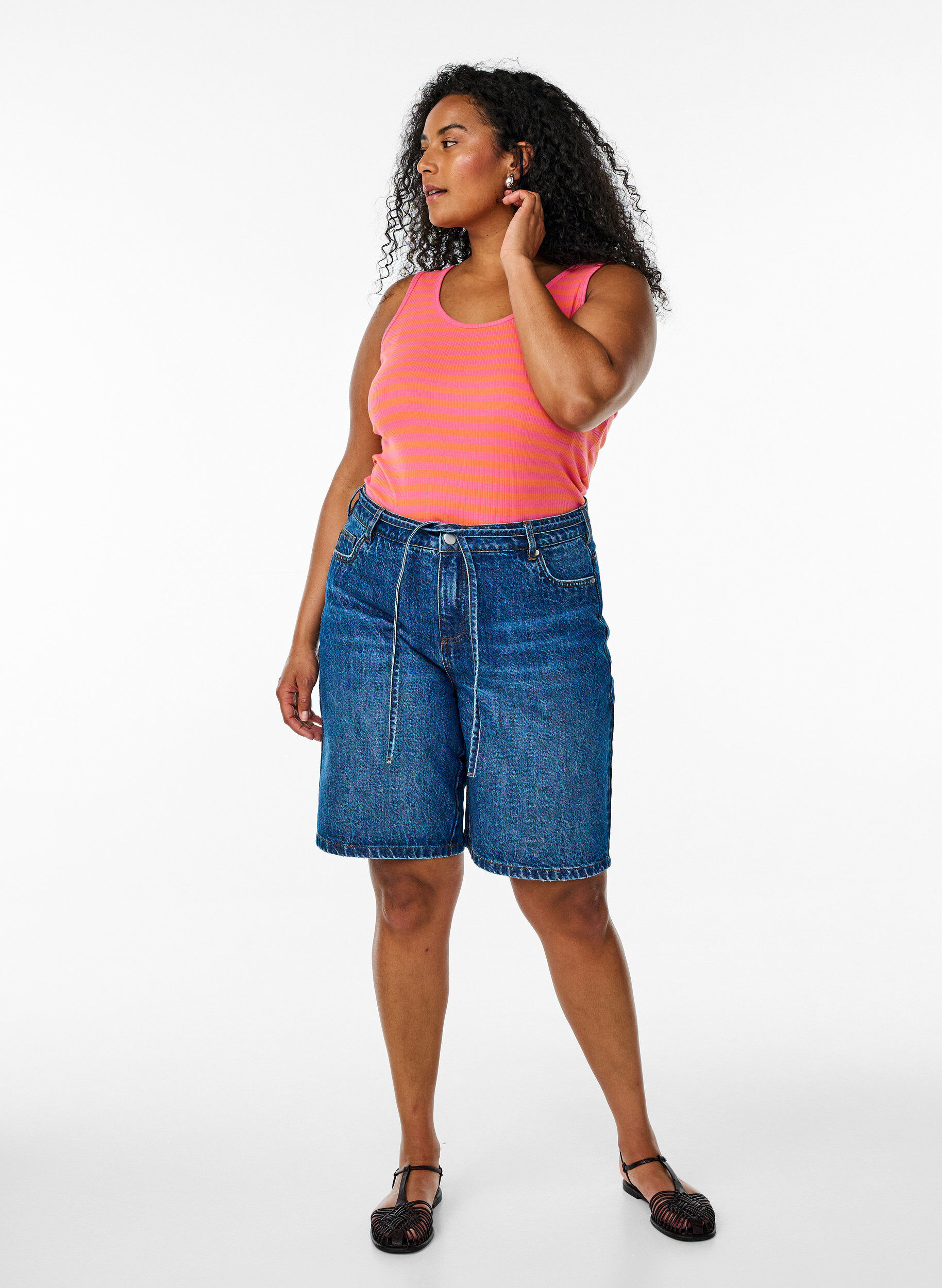 Zizzi Gestreepte tanktop met een ribstructuur, Melon B.Gum Stripe, Model image number 2