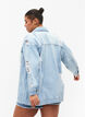 Loszittend denim jack met slijtagedetails, Light blue denim, Model image number 1