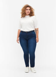 Slim fit Emily jeans met normale taille, Blue denim, Model