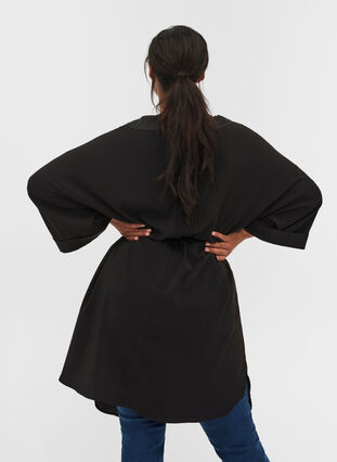 Kimono met striksluiting, Black, Model image number 1