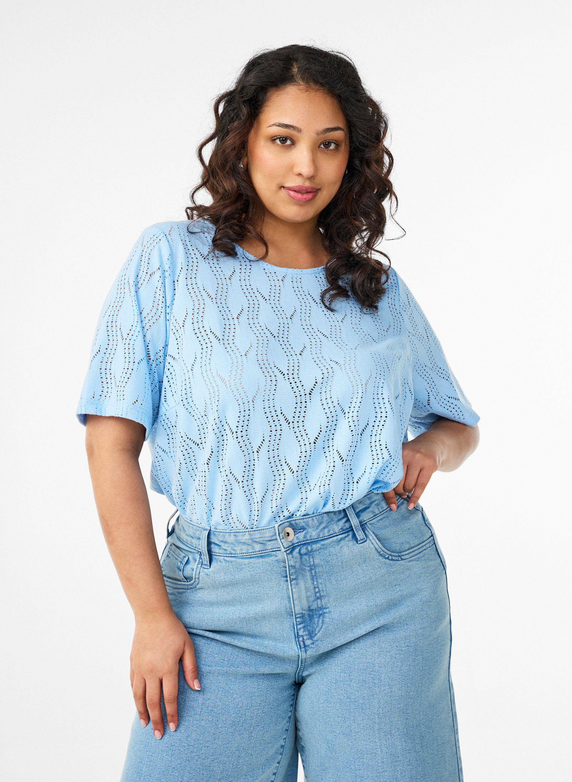 Zizzi Jersey T-shirt met oogjespatroon, Blauw, Model image number 0