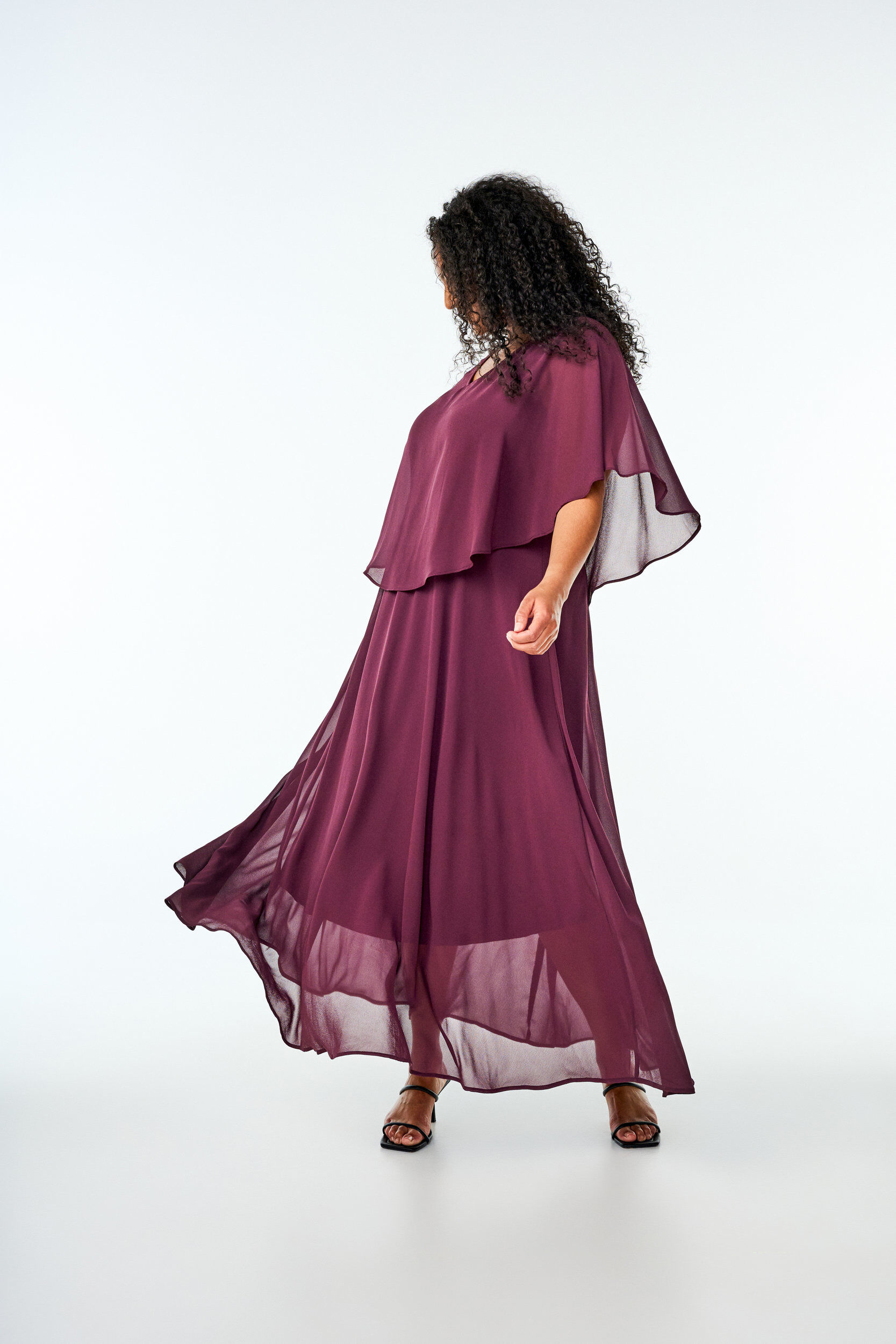 ZizziMaxi-jurk met korte mouwen en a-vorm, Rood, Model image number 2