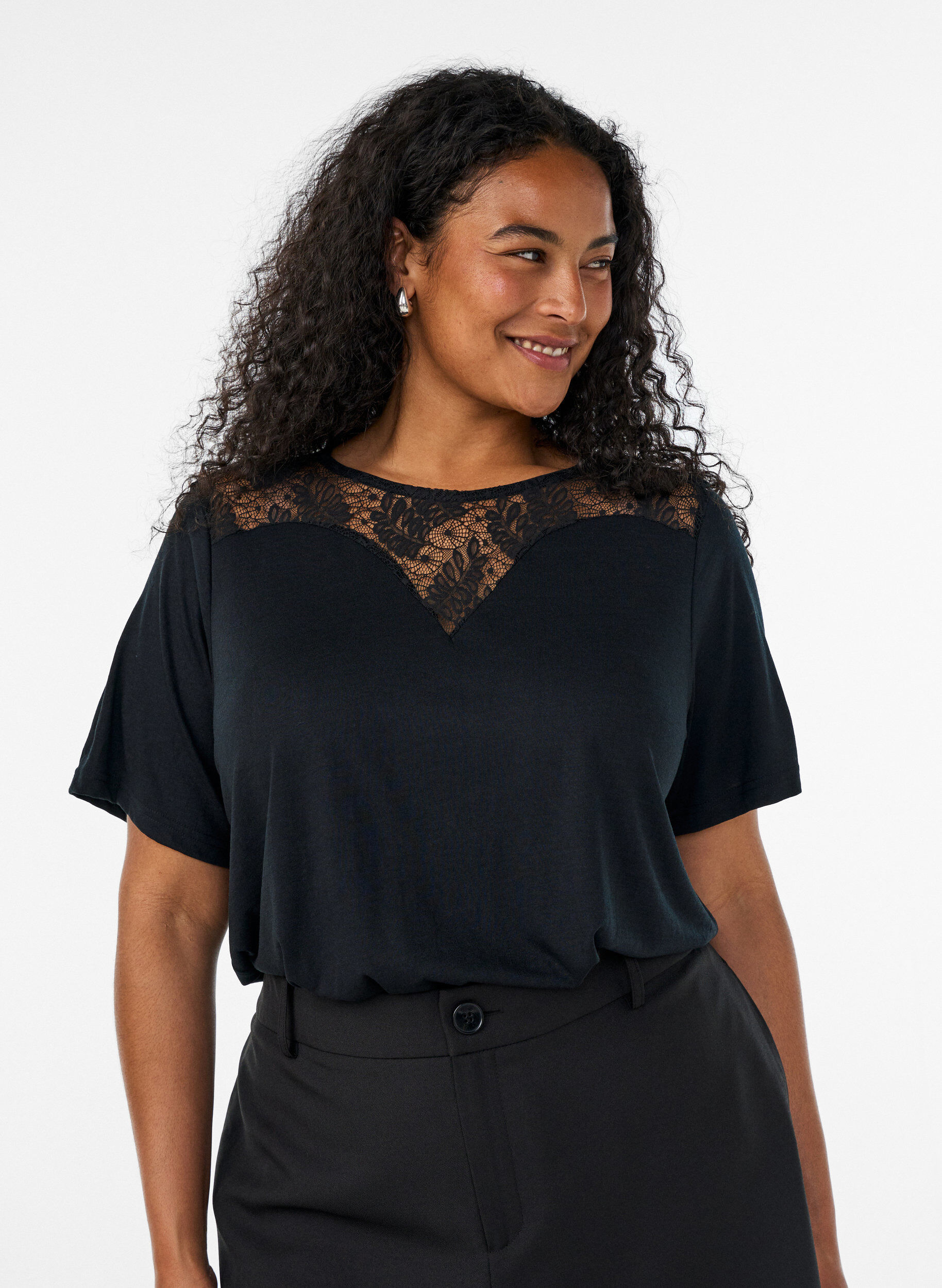 ZizziBlouse met kanten inzetstuk en ballonmouwen, Zwart, Model image number 0