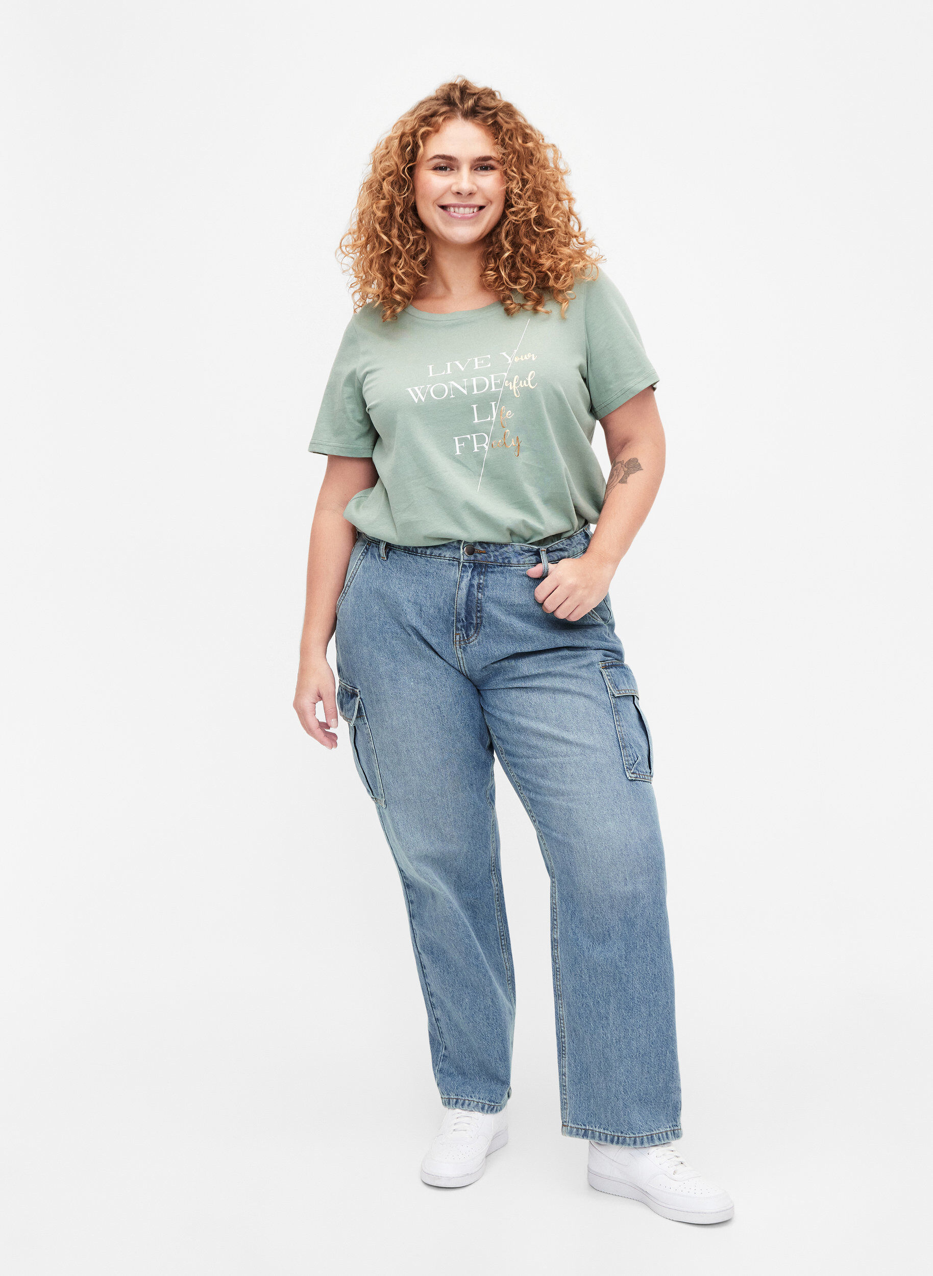 Zizzi Katoenen t-shirt met korte mouwen en elastische rand, Chinois G. W. Live, Model image number 2