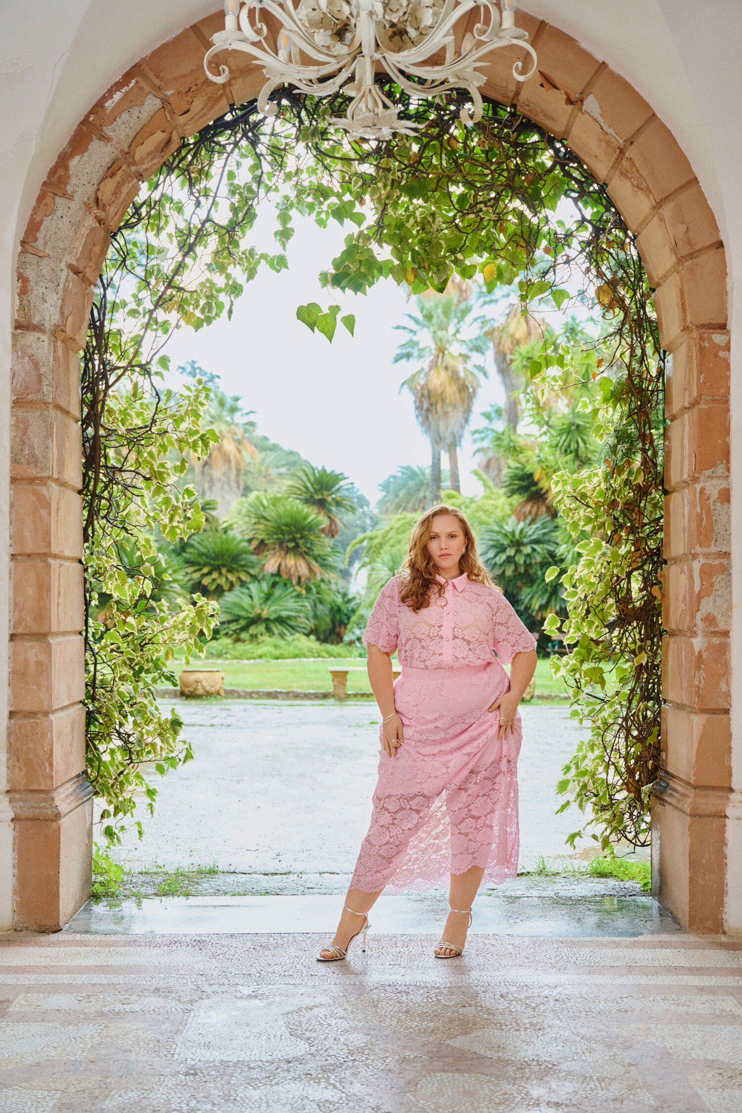 Zizzi Kanten set in lichtroze, , Model