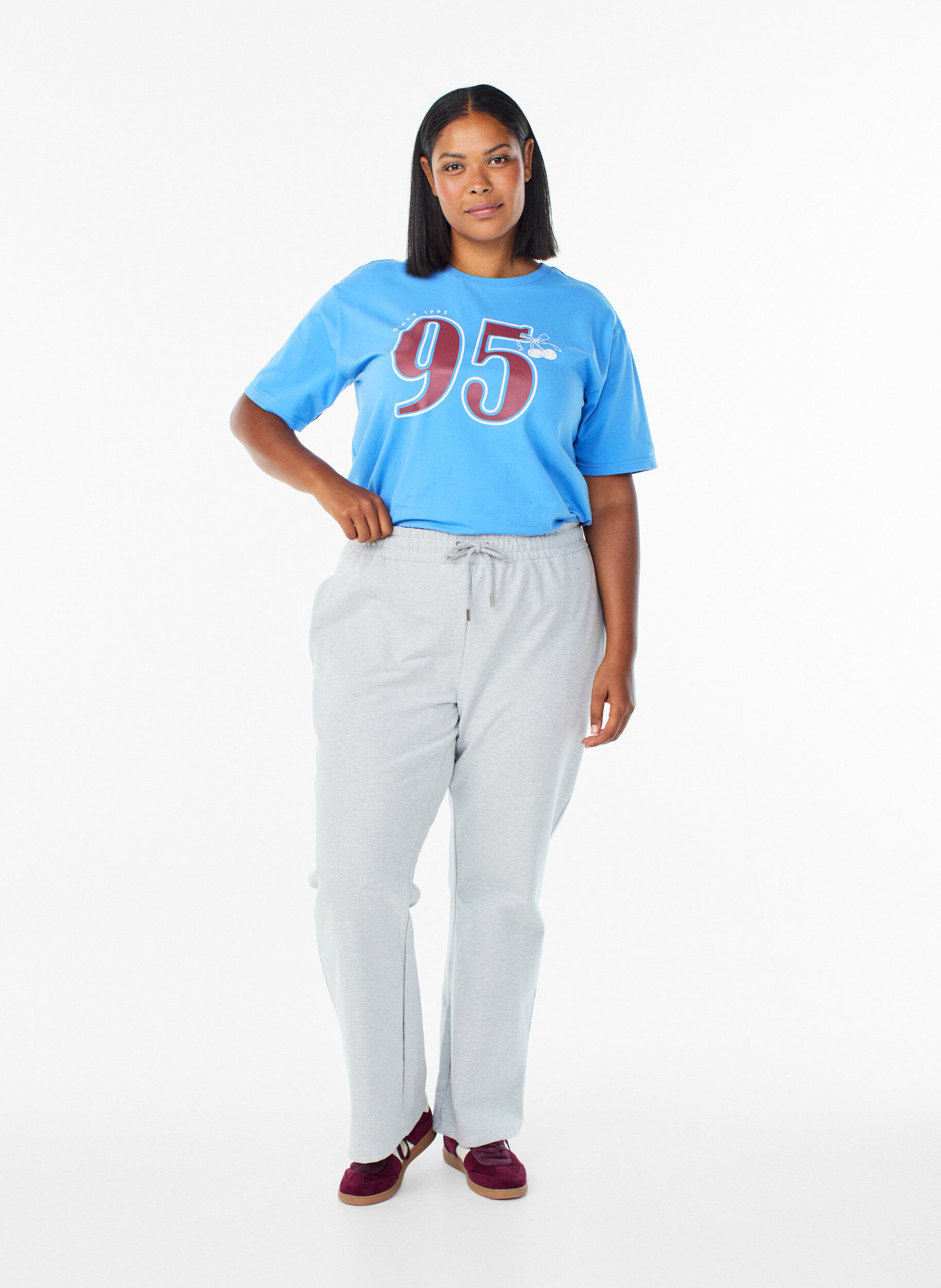 Zizzi Sportief T-shirt in biologisch katoen, Blauw, Model image number 1