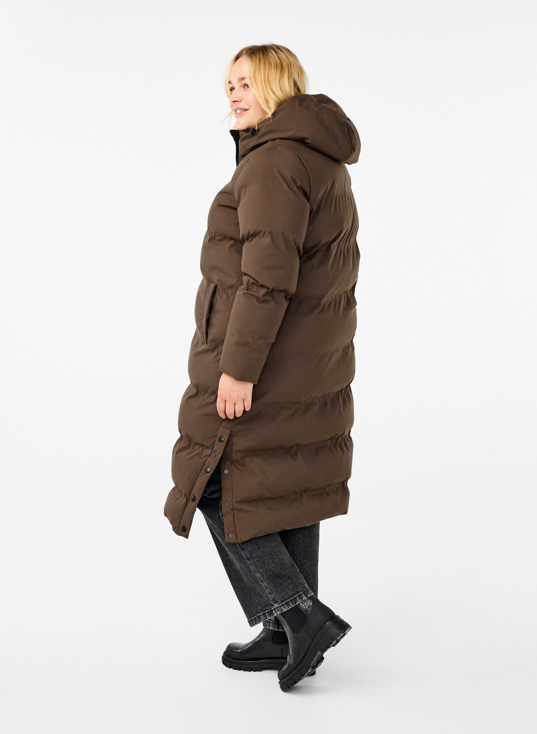 Zizzi Lange puffer winterjas met capuchon, Bruin, Model image number 2
