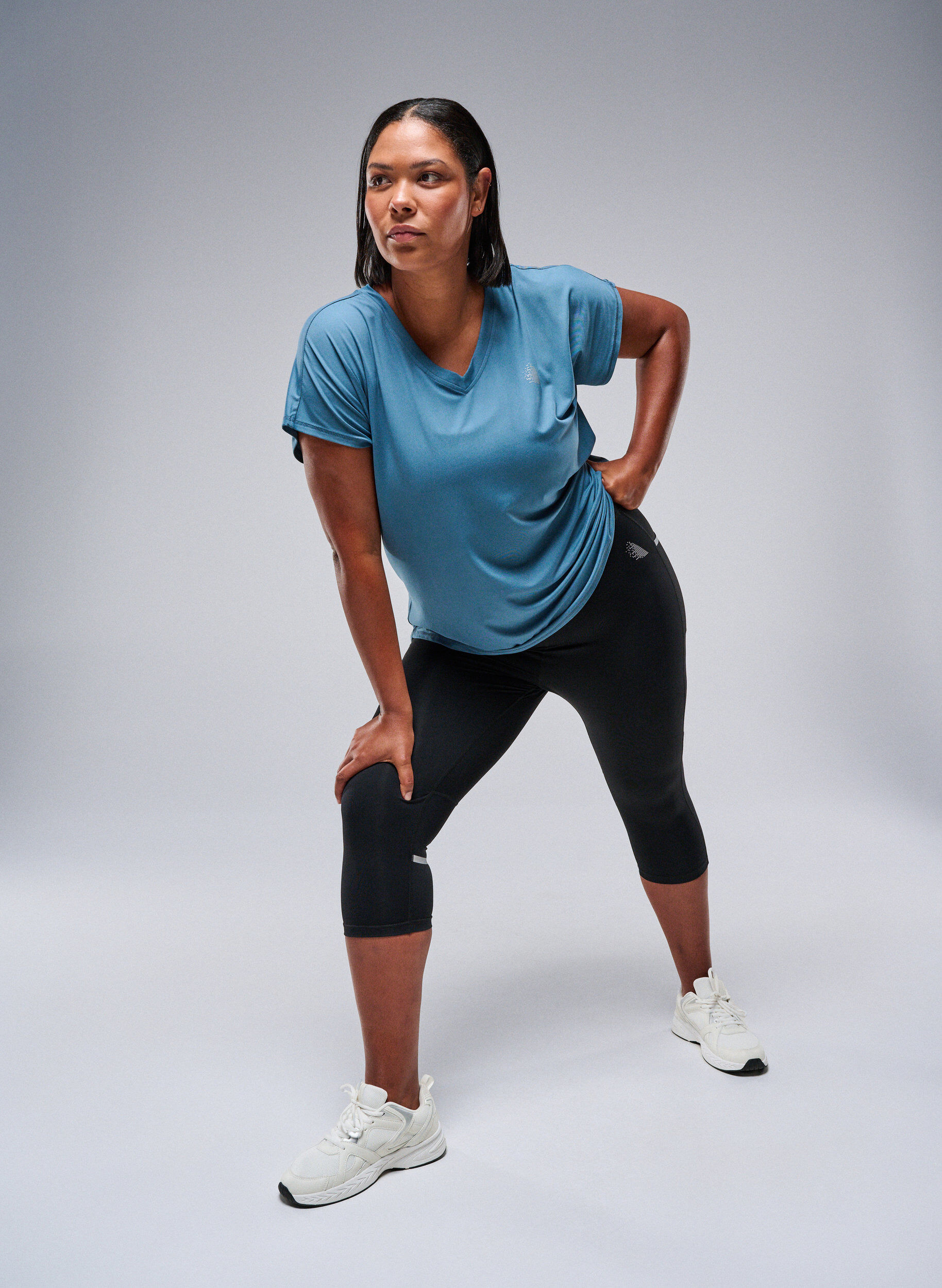 ZizziSportief t-shirt met korte mouwen en v-hals, Blauw, Image image number 0