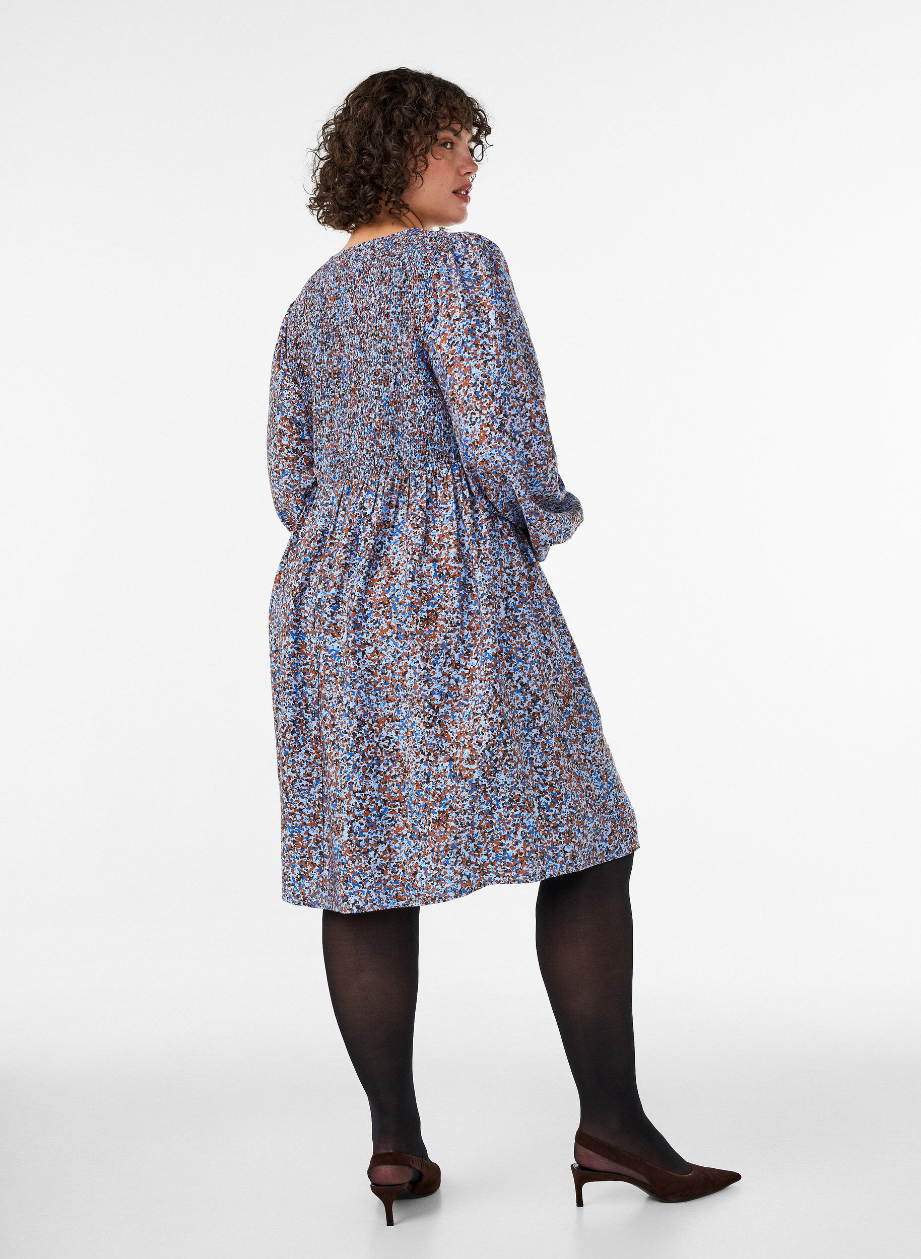 ZizziViscose jurk met smock en een all-over patroon, Blauw, Model image number 2