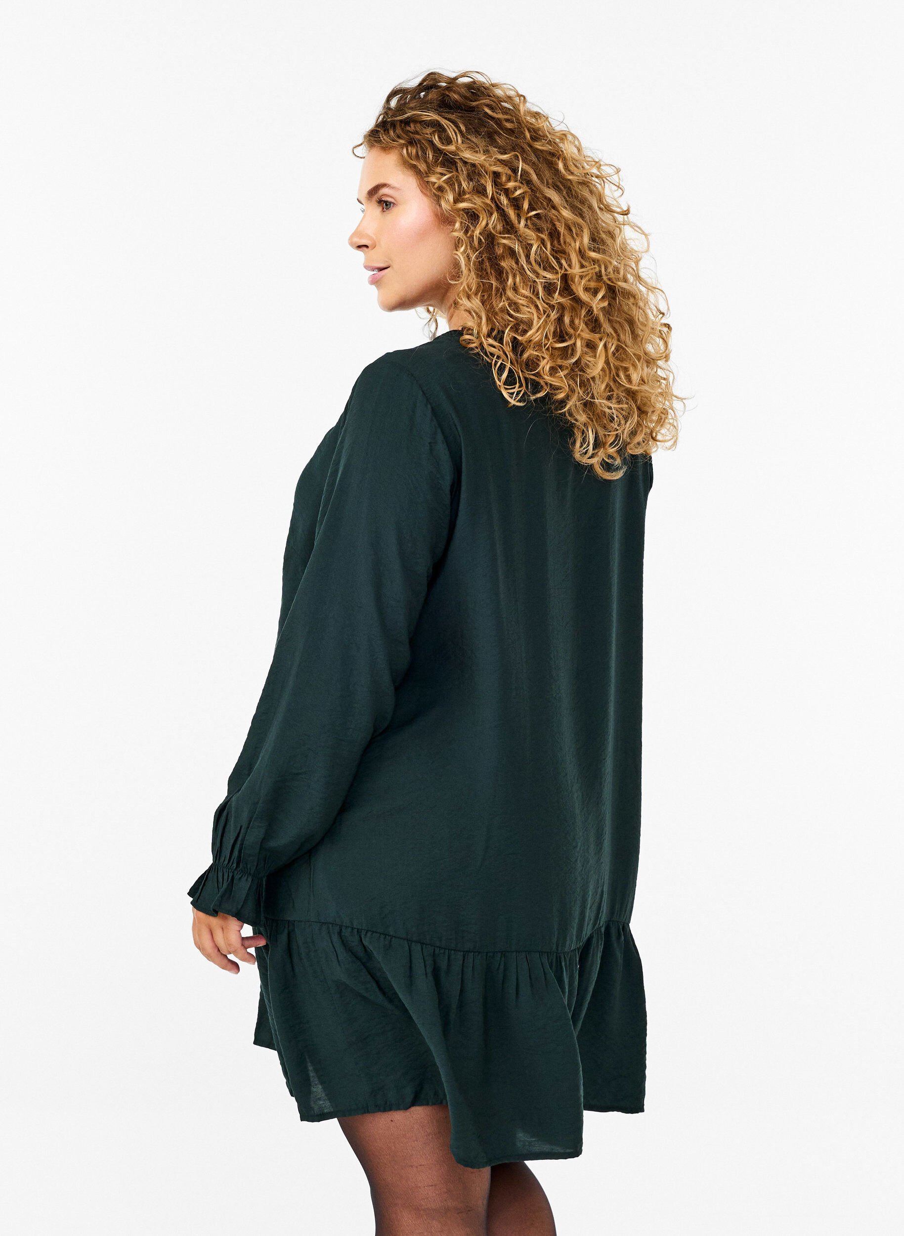 Zizzi Korte jurk met stiksels en knopen, Scarab, Model image number 1