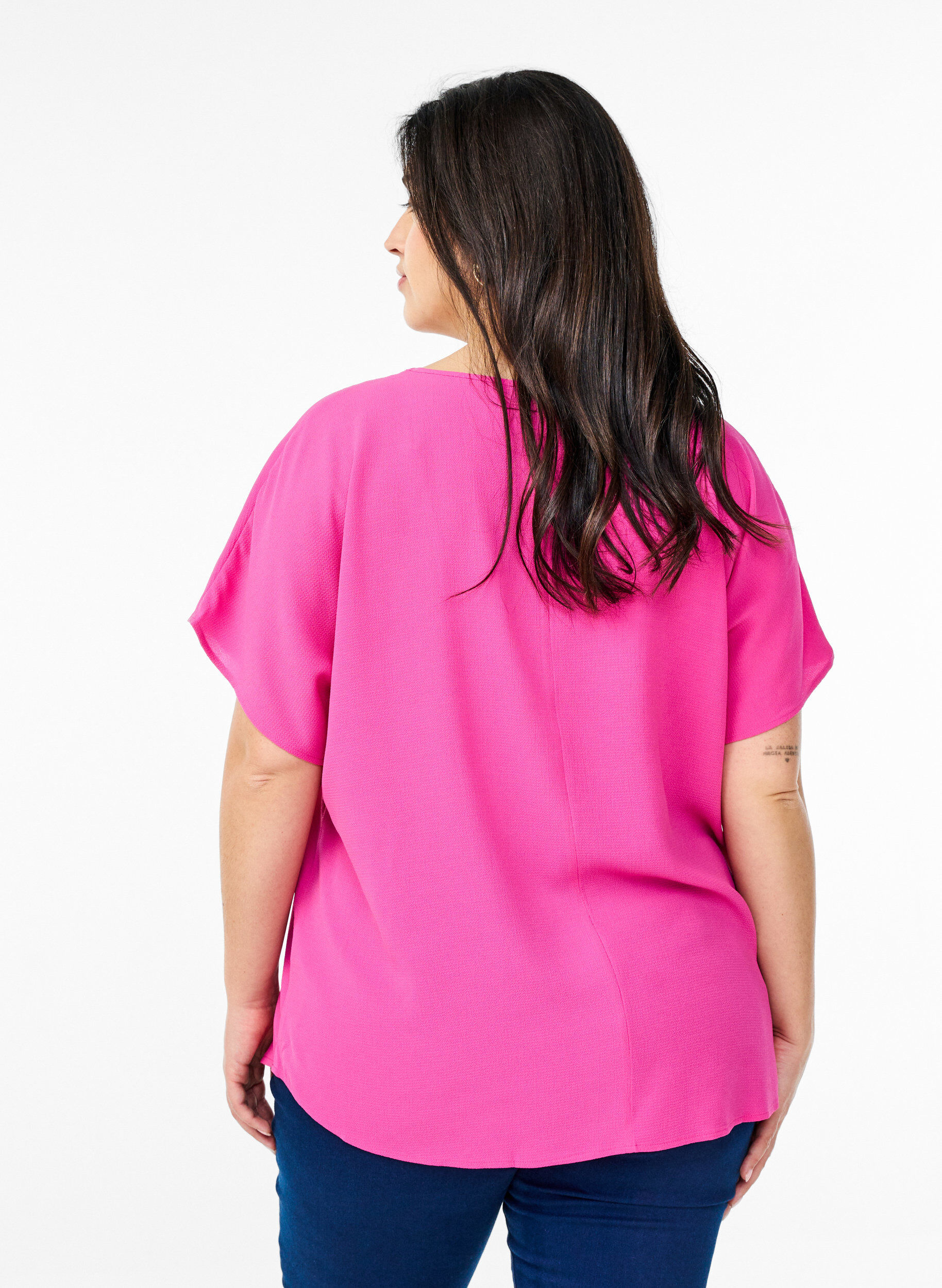Zizzi Blouse met korte mouwen en een ronde halslijn, Roze, Model image number 2