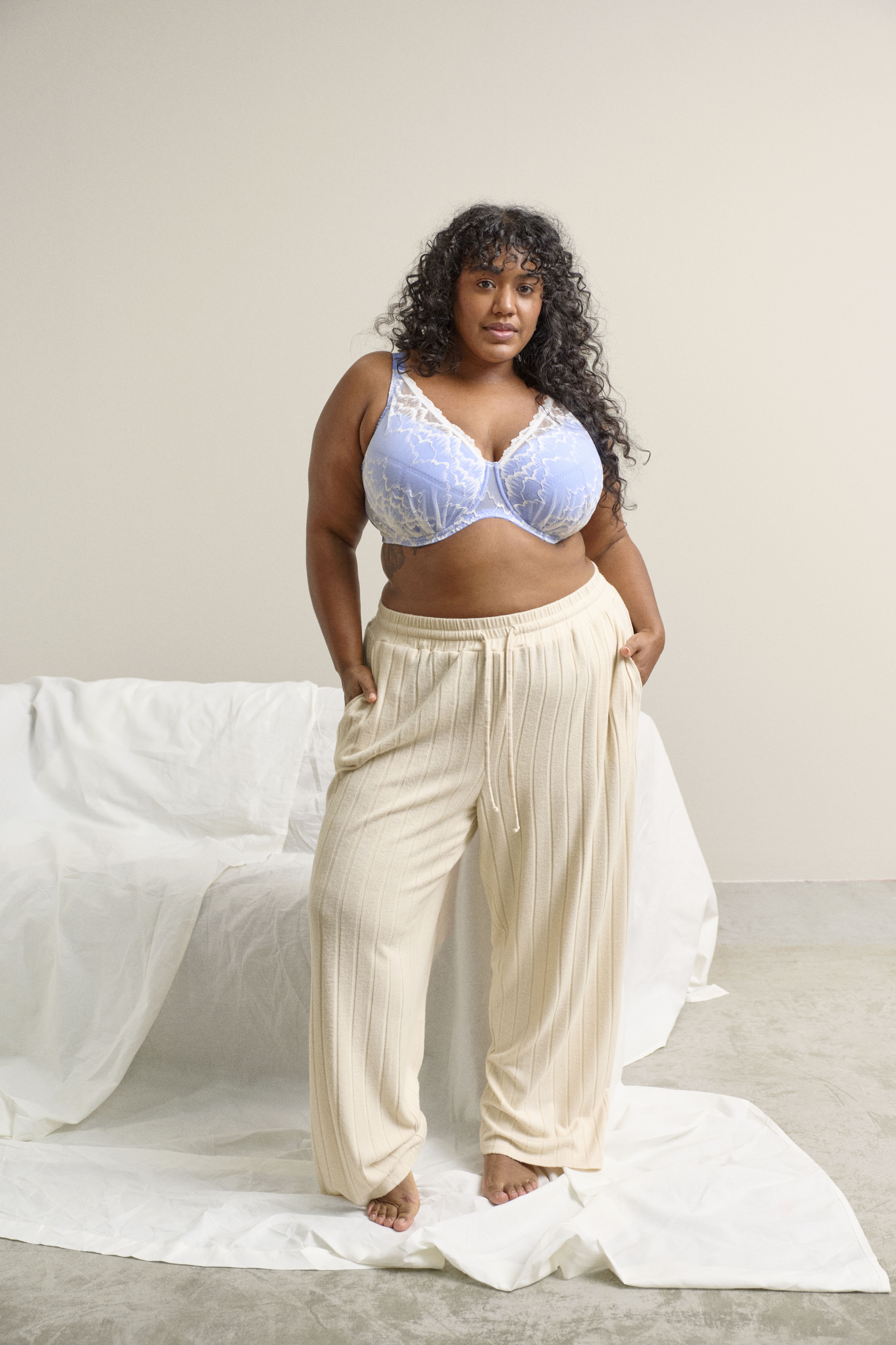 Zizzi Loungebroeken , , Model