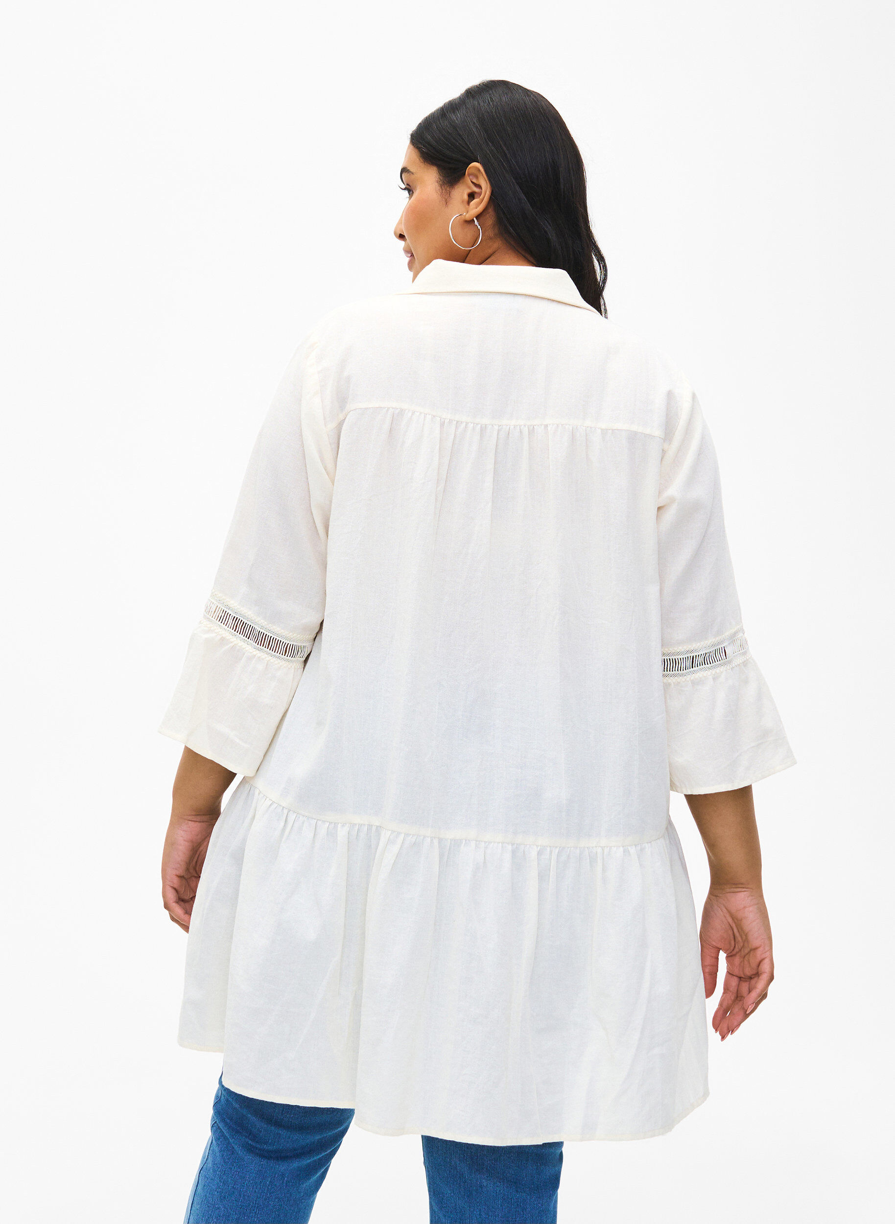 Zizzi Tuniek van biologisch katoen met vrouwelijke details, Antique White, Model image number 1