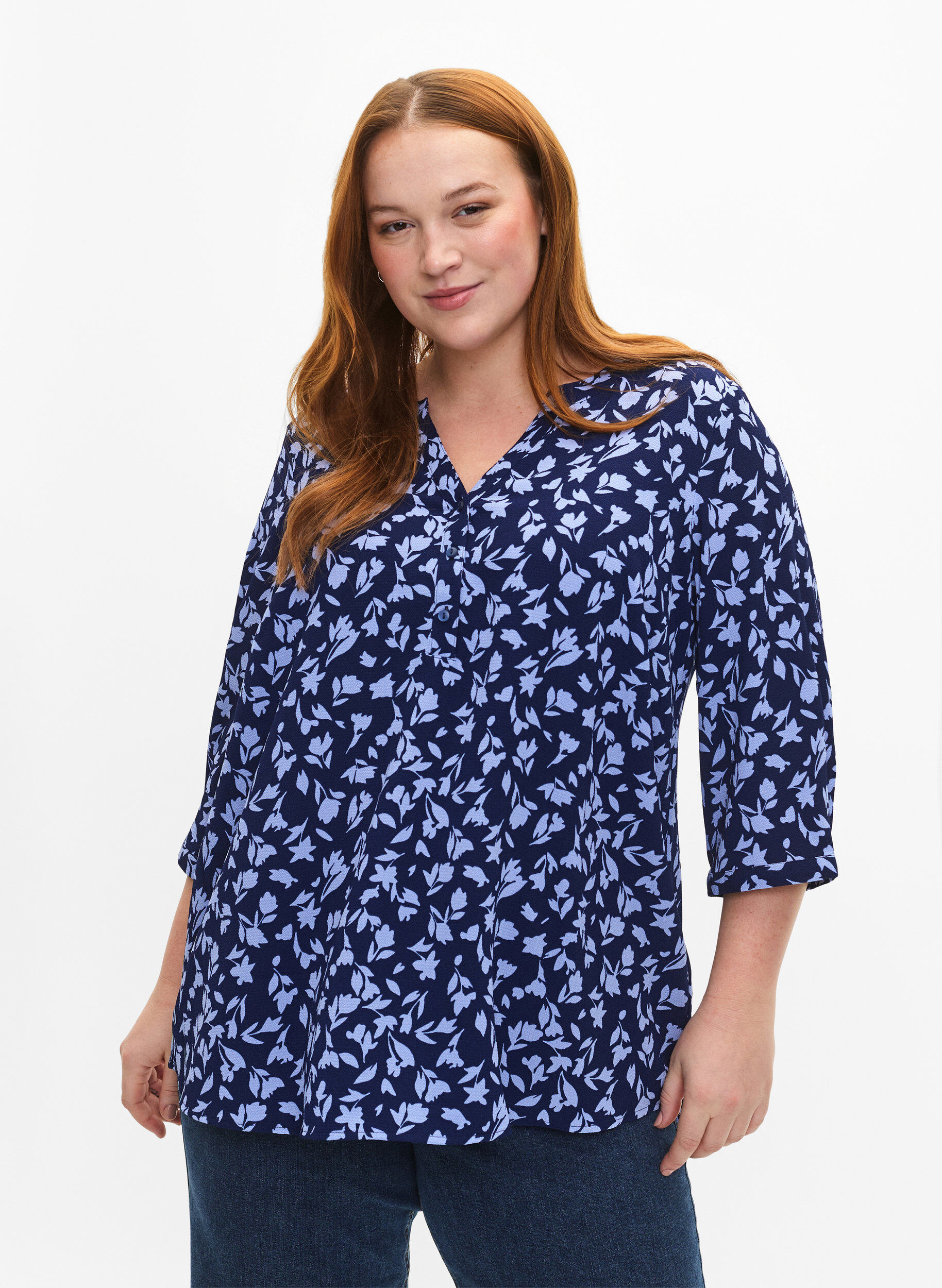 Zizzi Gebloemde blouse met 3/4 mouwen, M. Blue Flower AOP, Model image number 0