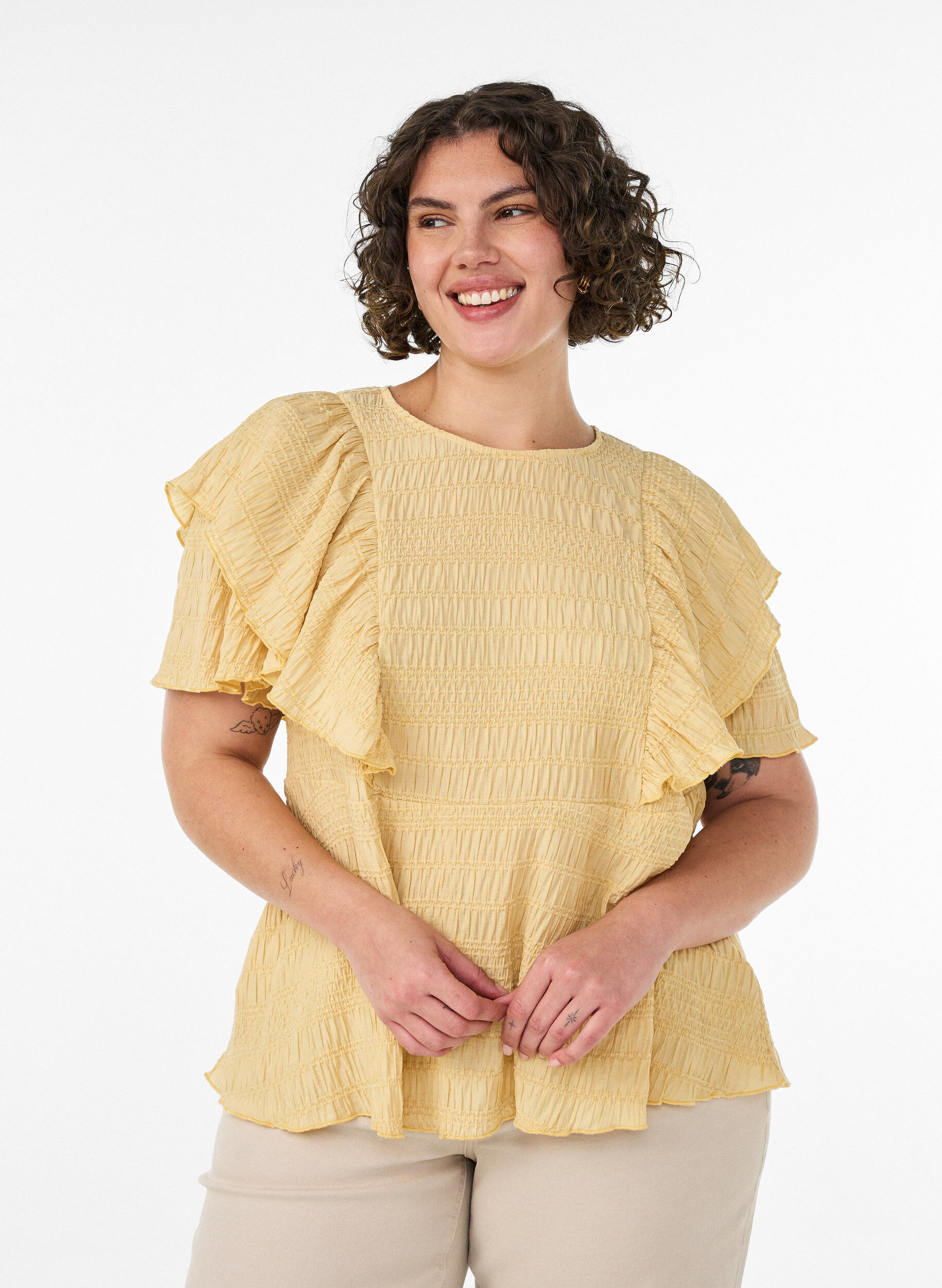 Blouse met smockstructuur en ruchesmouwen, Geel, Model