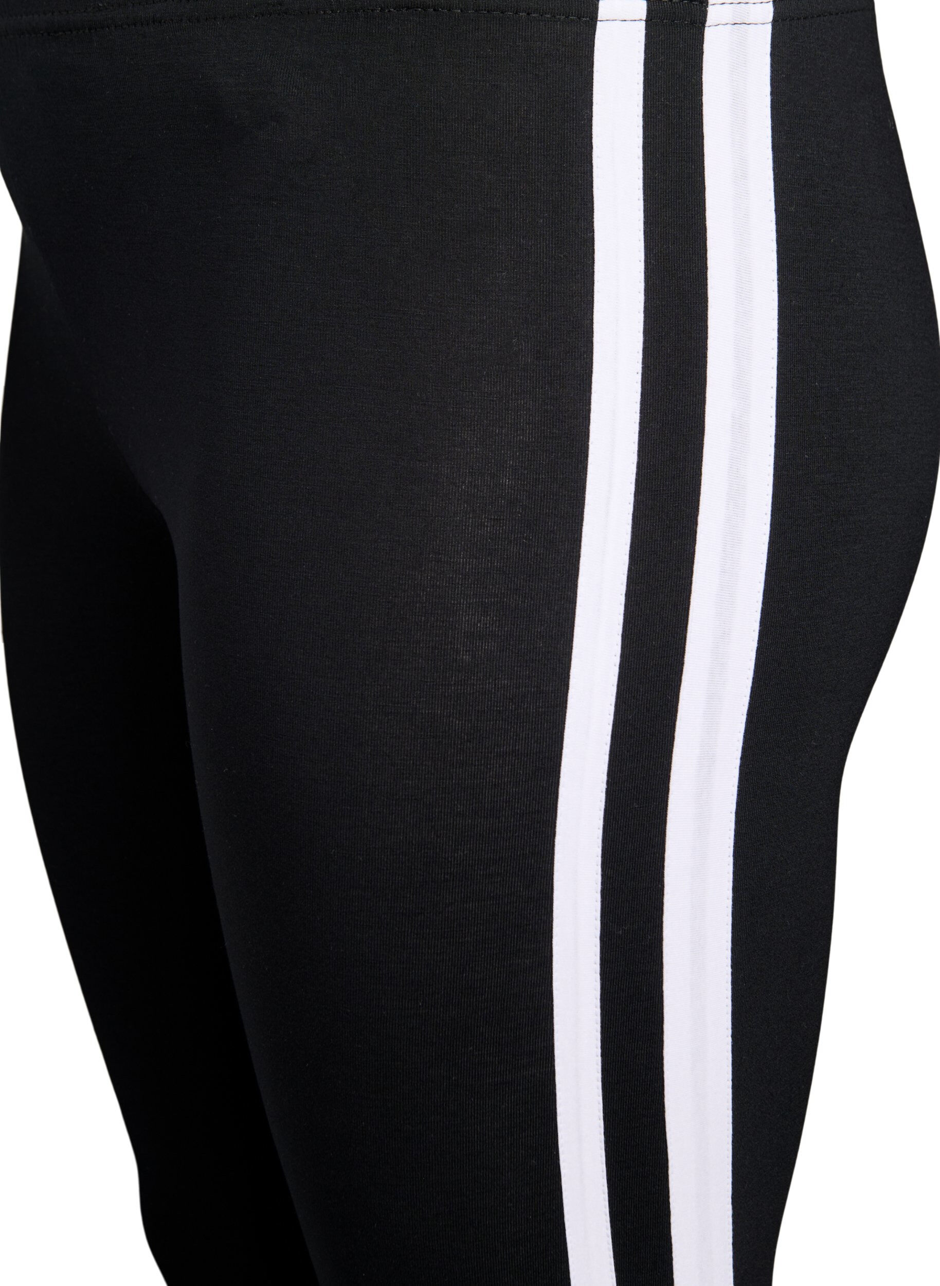 Zizzi Viscose leggings met strepen aan de zijkant, Black W. Stripe, Packshot image number 2