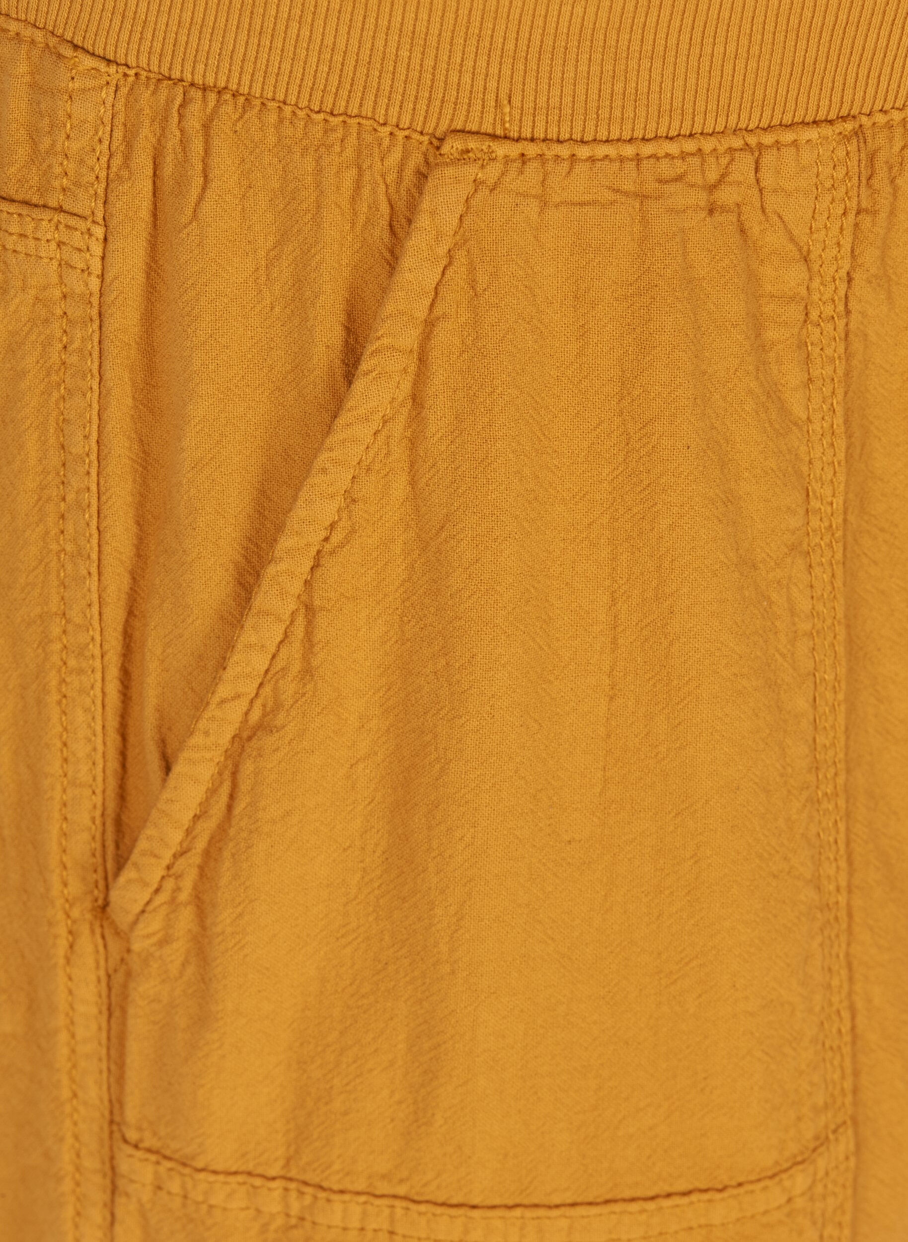 Zizzi Korte broek, Golden Yellow, Packshot image number 2