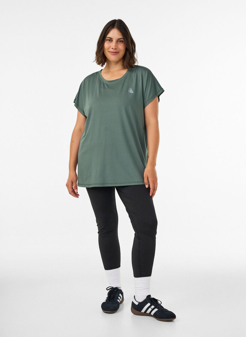 Effen gekleurd trainingsshirt, Groen, Model image number 1