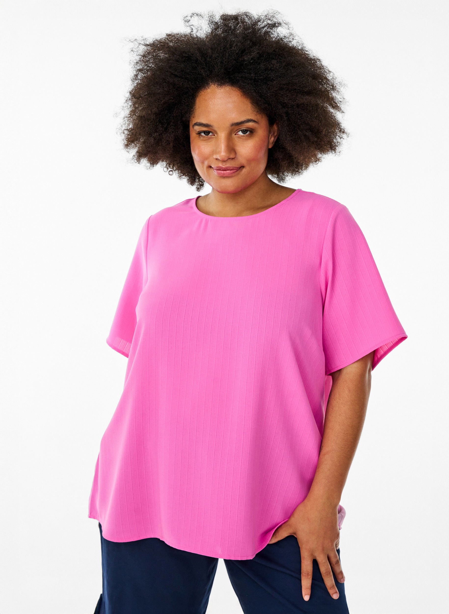 Zizzi Blouse met korte mouwen en ronde hals, Roze, Model image number 0