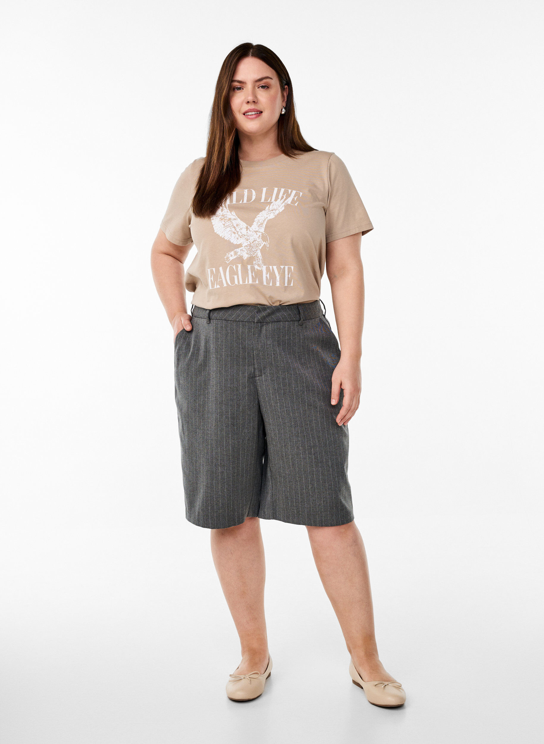 Zizzi Eagle Eye T-shirt, Beige, Model image number 1