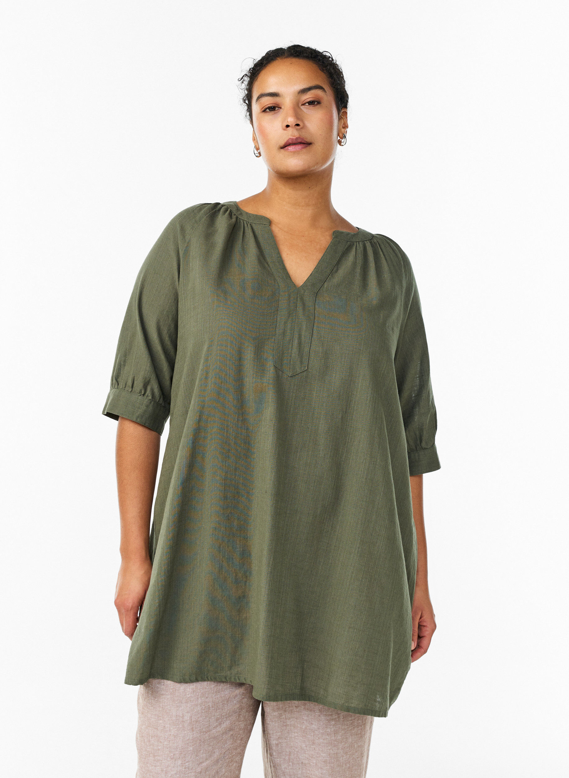 Zizzi Katoenen tuniek met V-hals, Groen, Model image number 0