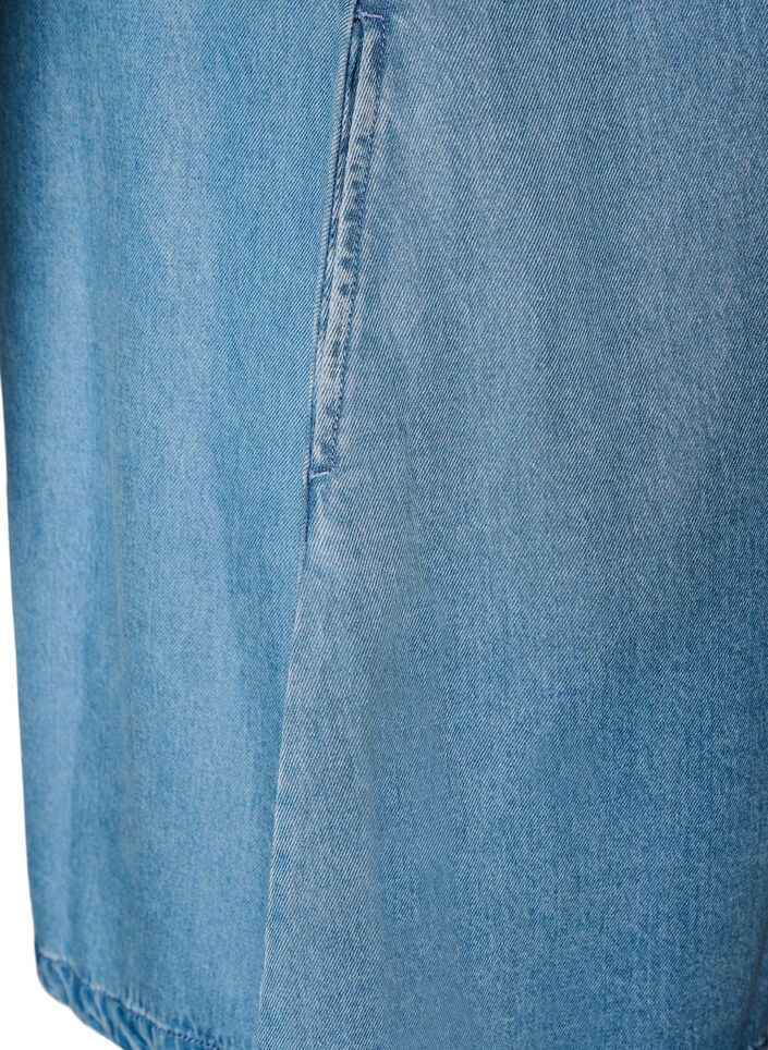 Denim jurk van lyocell met knopen en korte mouwen, Blauw, Packshot image number 3