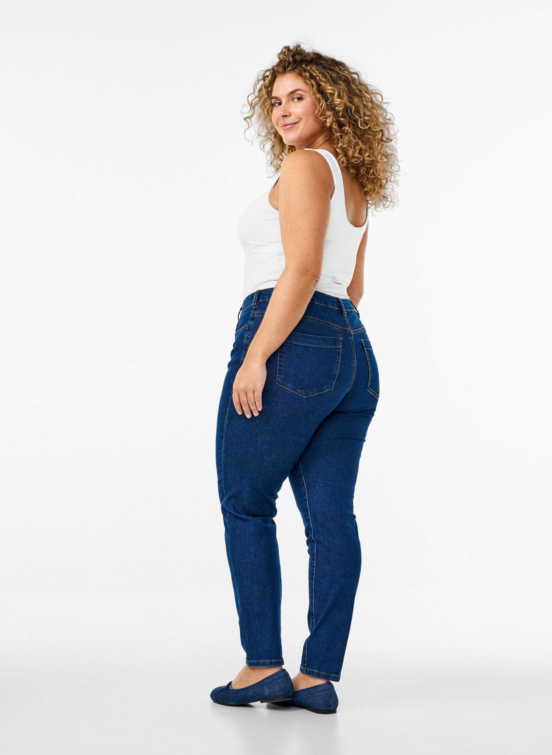 Zizzi Slim-fit Emily jeans met normale taille, Blauw, Model image number 1