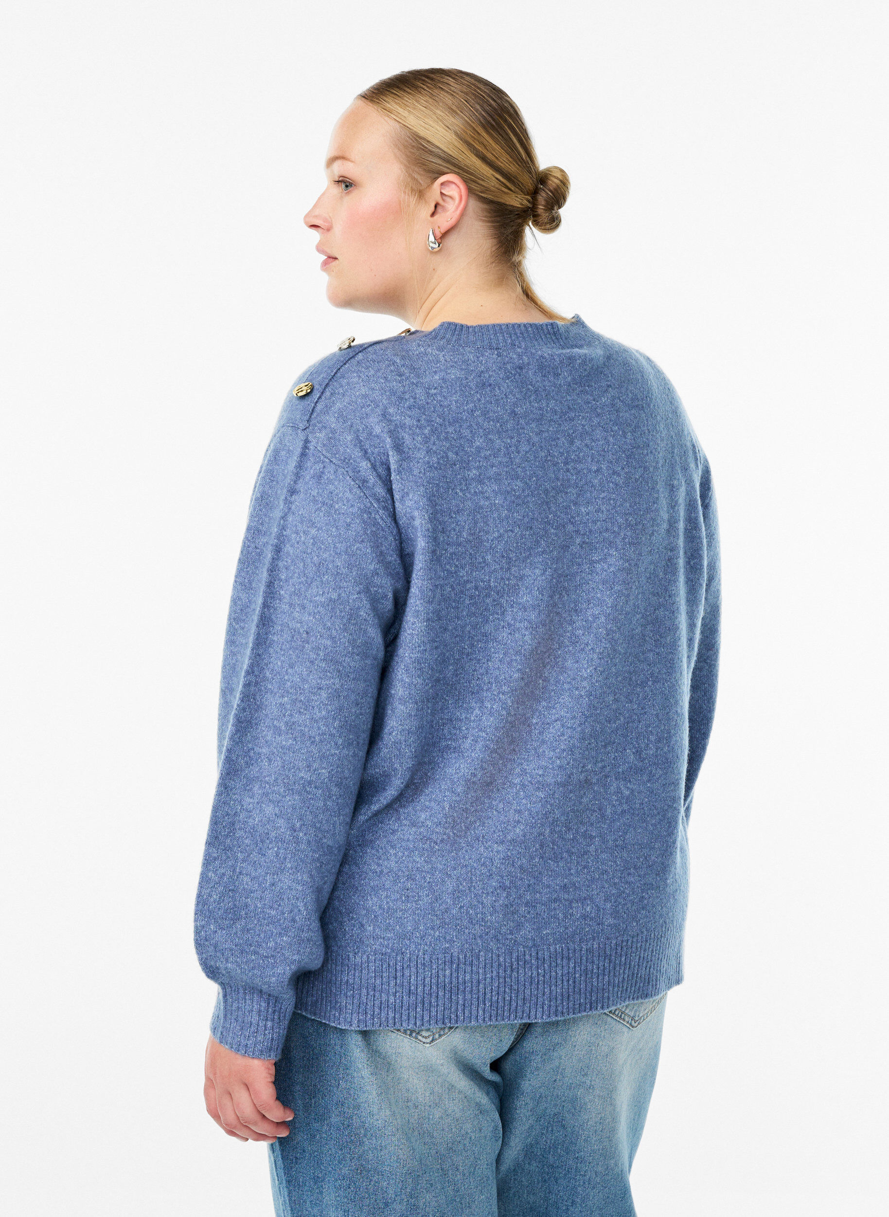 Zizzi Breisel blouse met knoopdetail, Blauw, Model image number 2