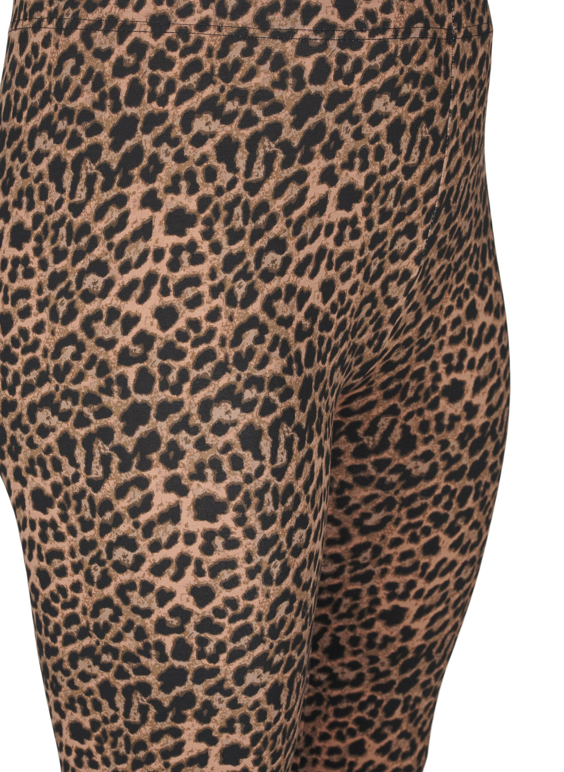 Zizzi Viscose leggings met luipaardprint, Zwart, Packshot image number 2