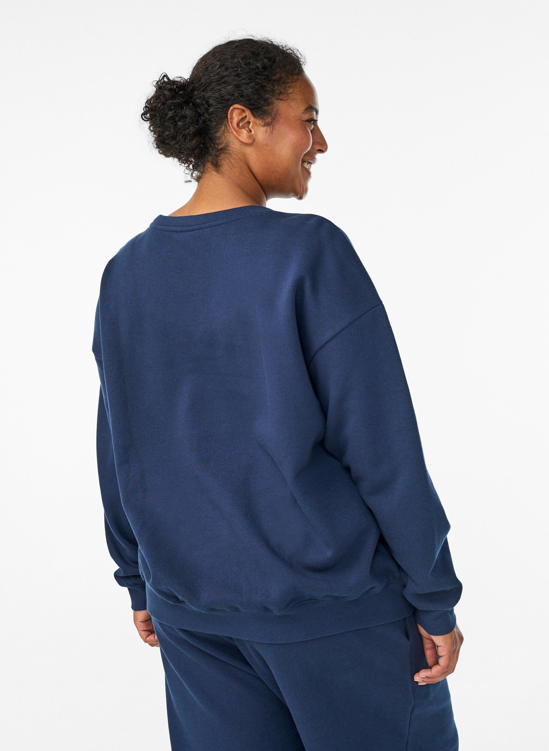 Zizzi Het sweatshirt met tekstprint, Blauw, Model image number 2