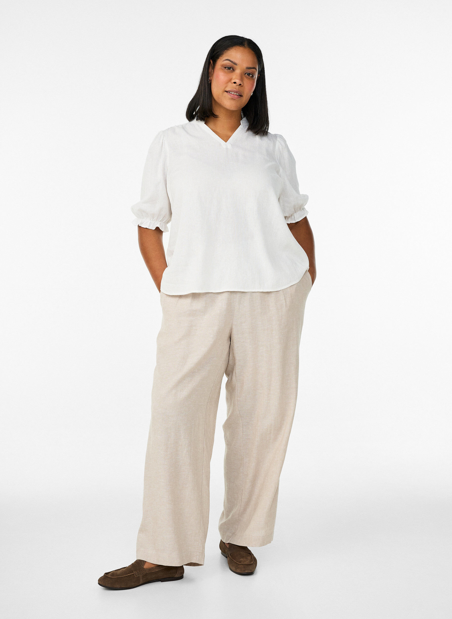 Zizzi Blouse in linnen en viscose met mouwen 1/2, Wit, Model image number 1