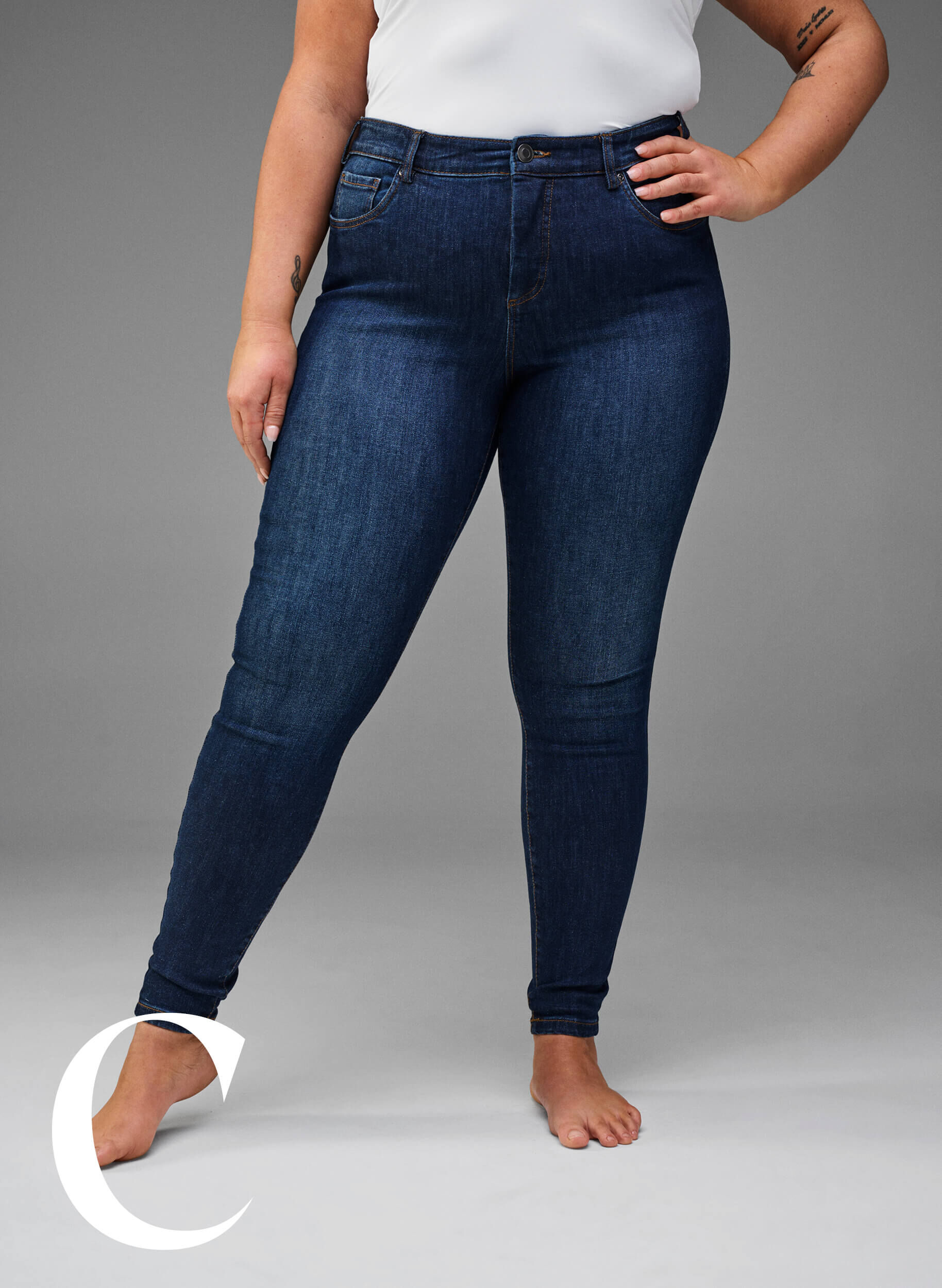 Zizzi Super smalle jeans met hoge taille, Dark Blue, Model image number 6