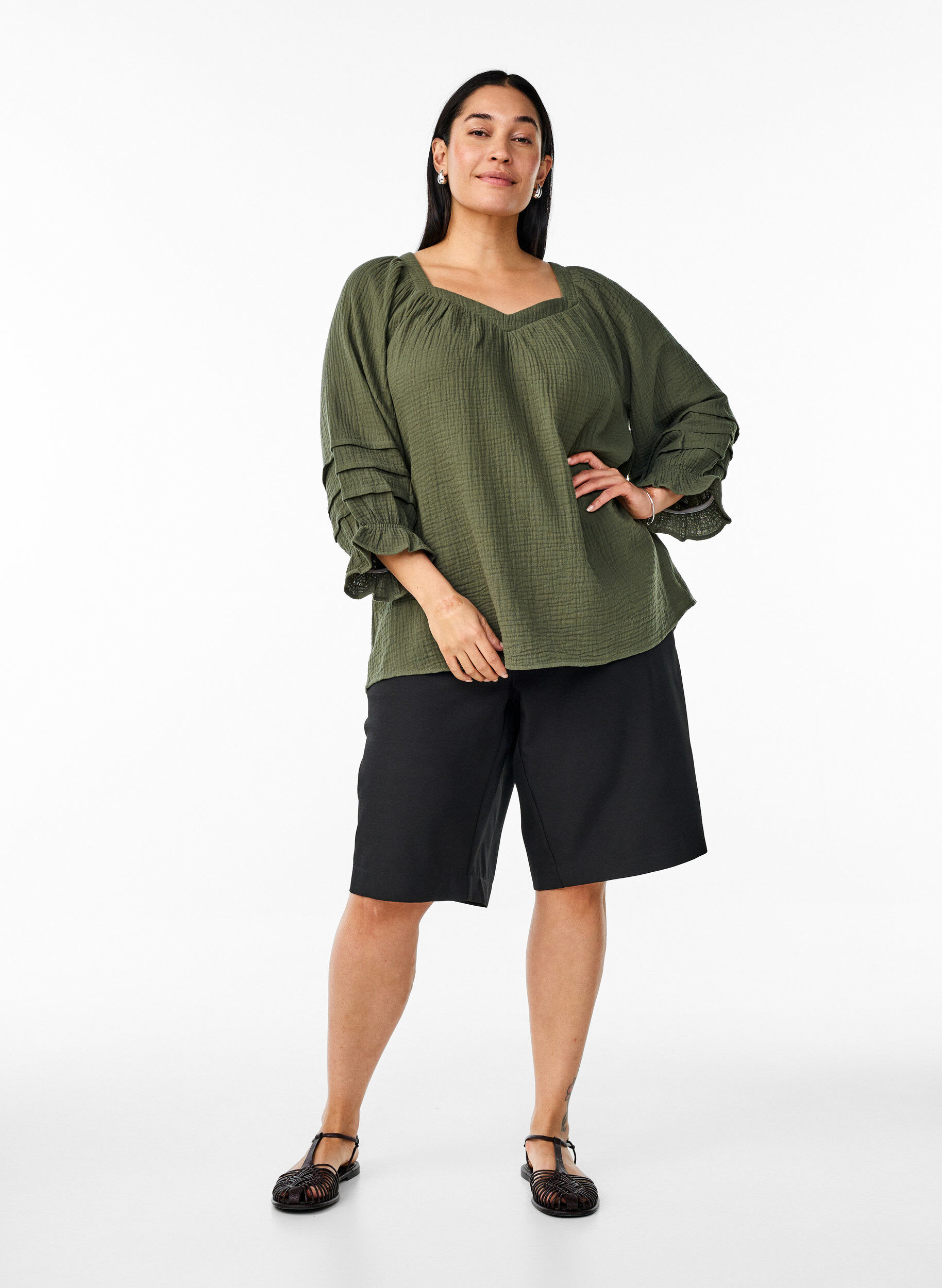 Zizzi Katoenen mousseline blouse met 3/4 mouwen, Thyme, Model image number 2