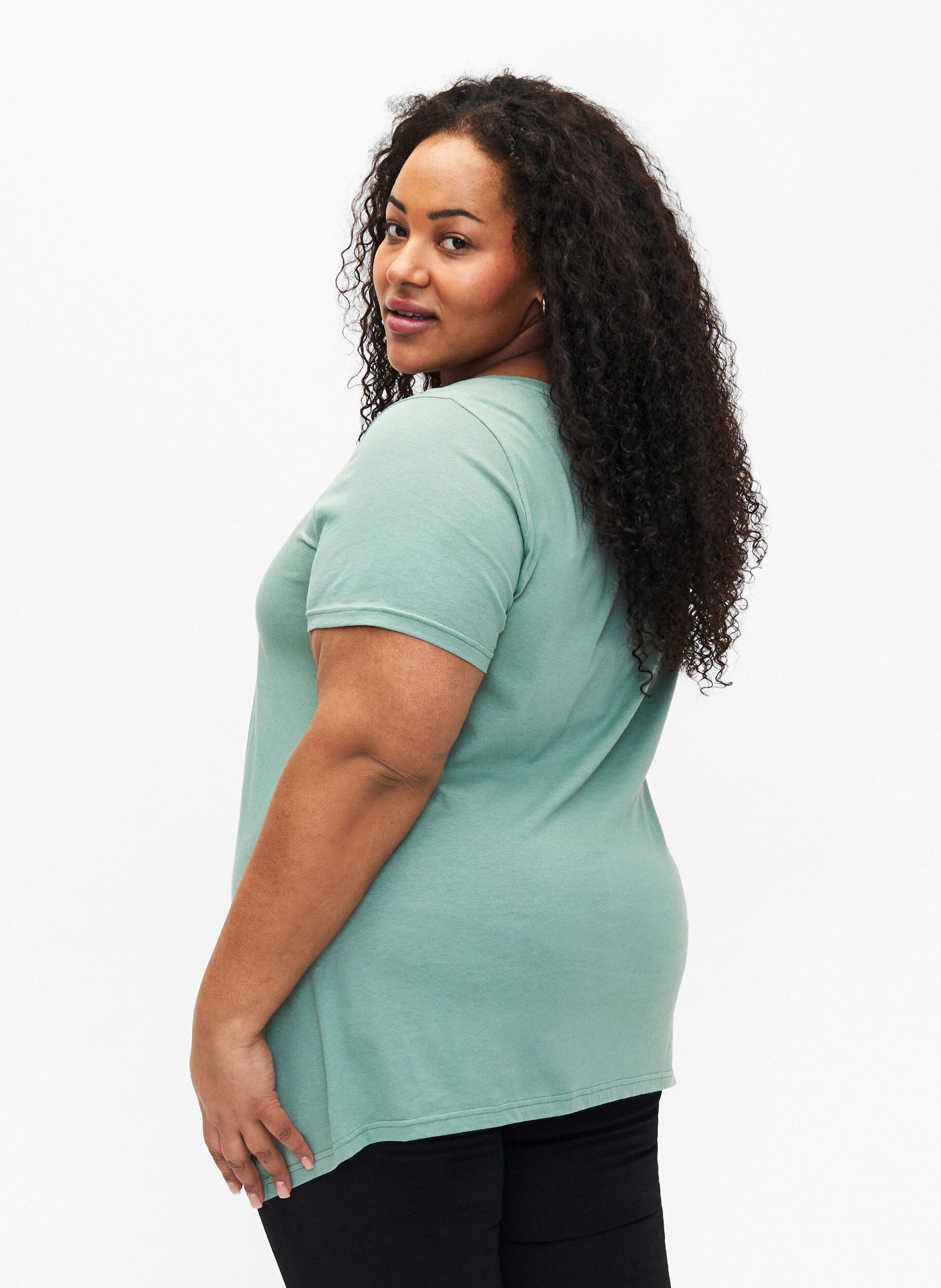 Zizzi Katoenen T-shirt met korte mouwen, Chinois G. W. Love, Model image number 1