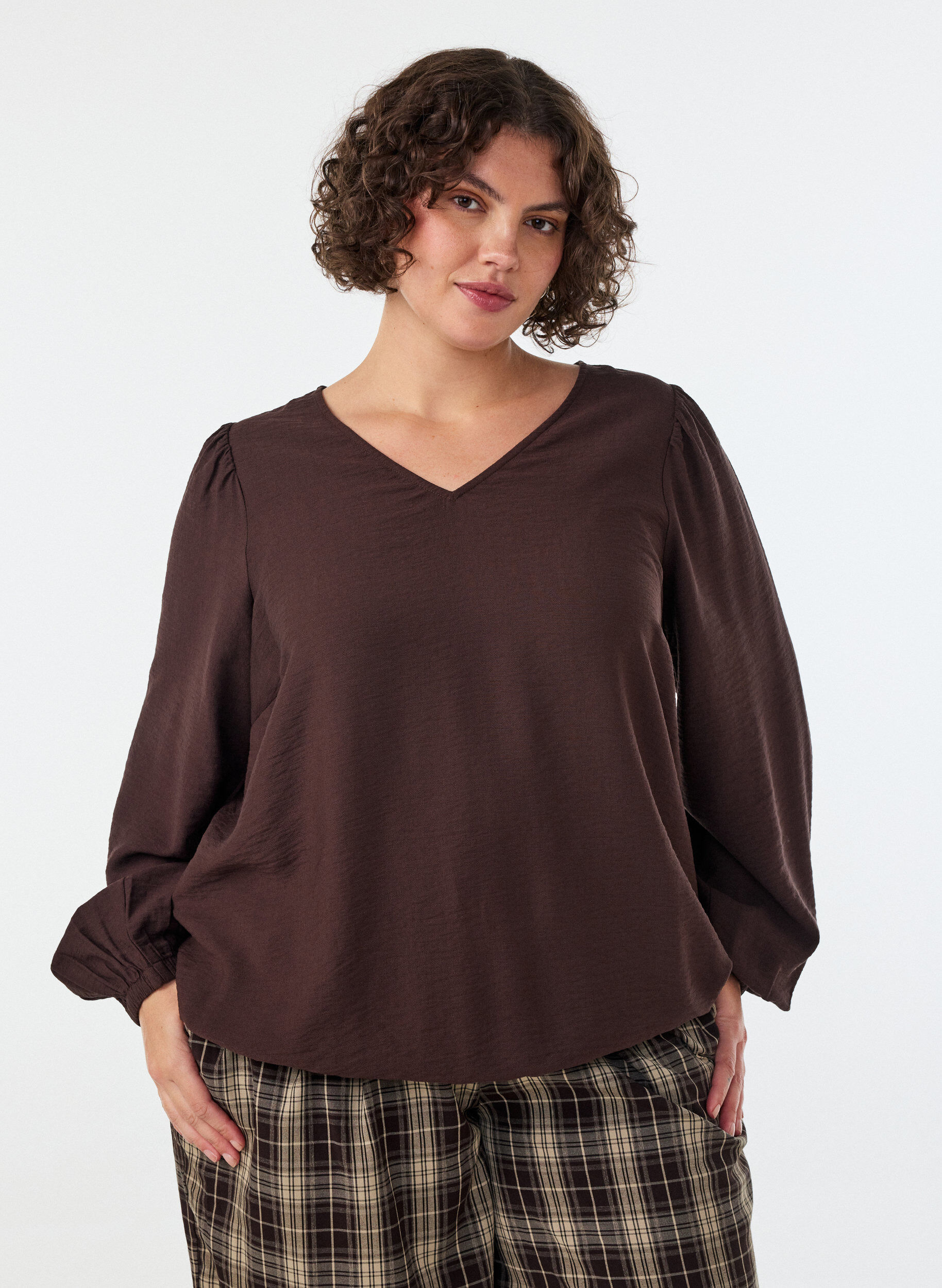 ZizziViscose blouse met V-hals en ballonvormig silhouet, Bruin, Model image number 0
