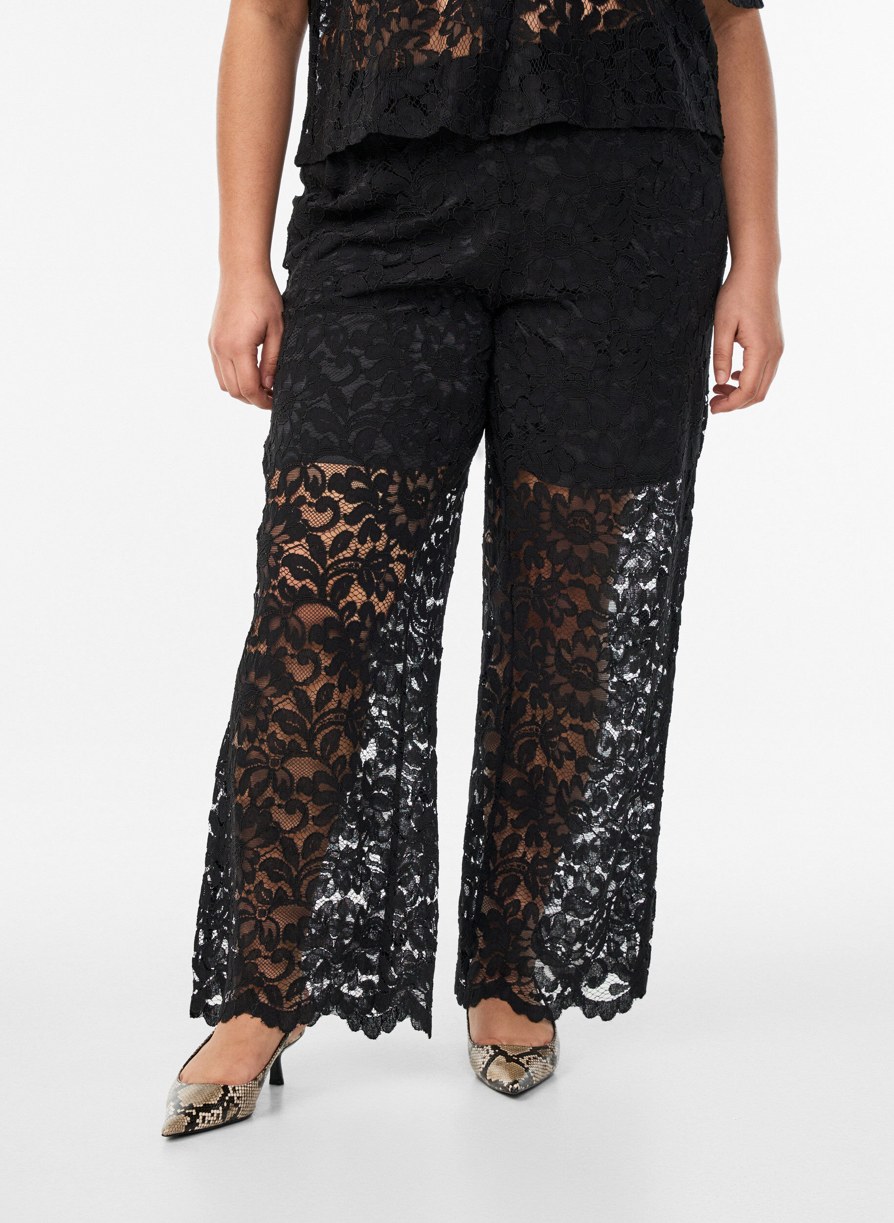 ZizziHoog getailleerde kanten broek met rechte pijpen, Zwart, Model image number 3