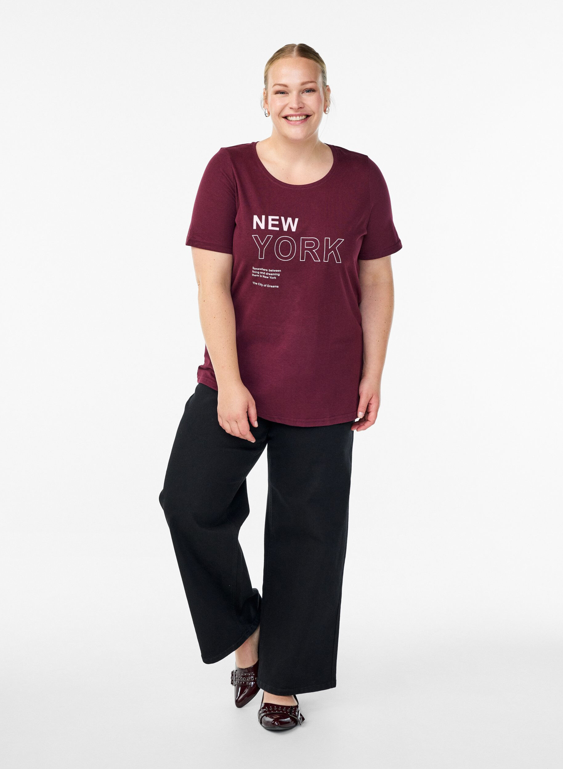 Zizzi FLASH - T-shirt met motief, Donker Bordeaux, Model image number 1