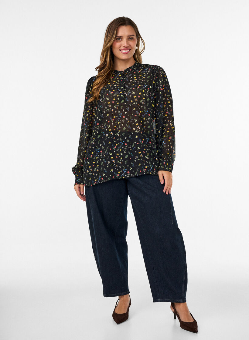 Blouse met all-overprint en korte knoopsluiting, Zwart, Model image number 1
