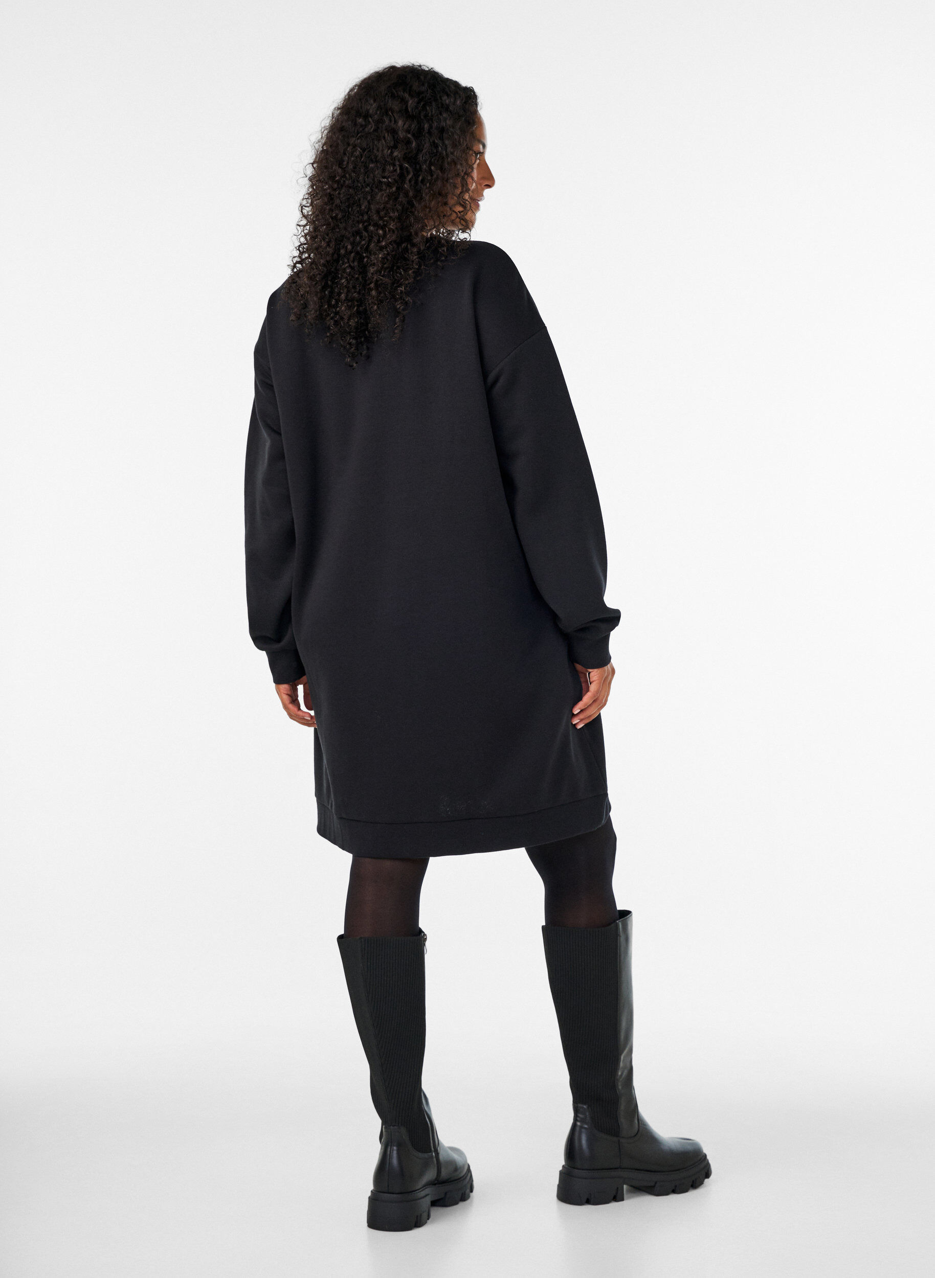 ZizziLosse sweatshirtjurk met zakken, Zwart, Model image number 2