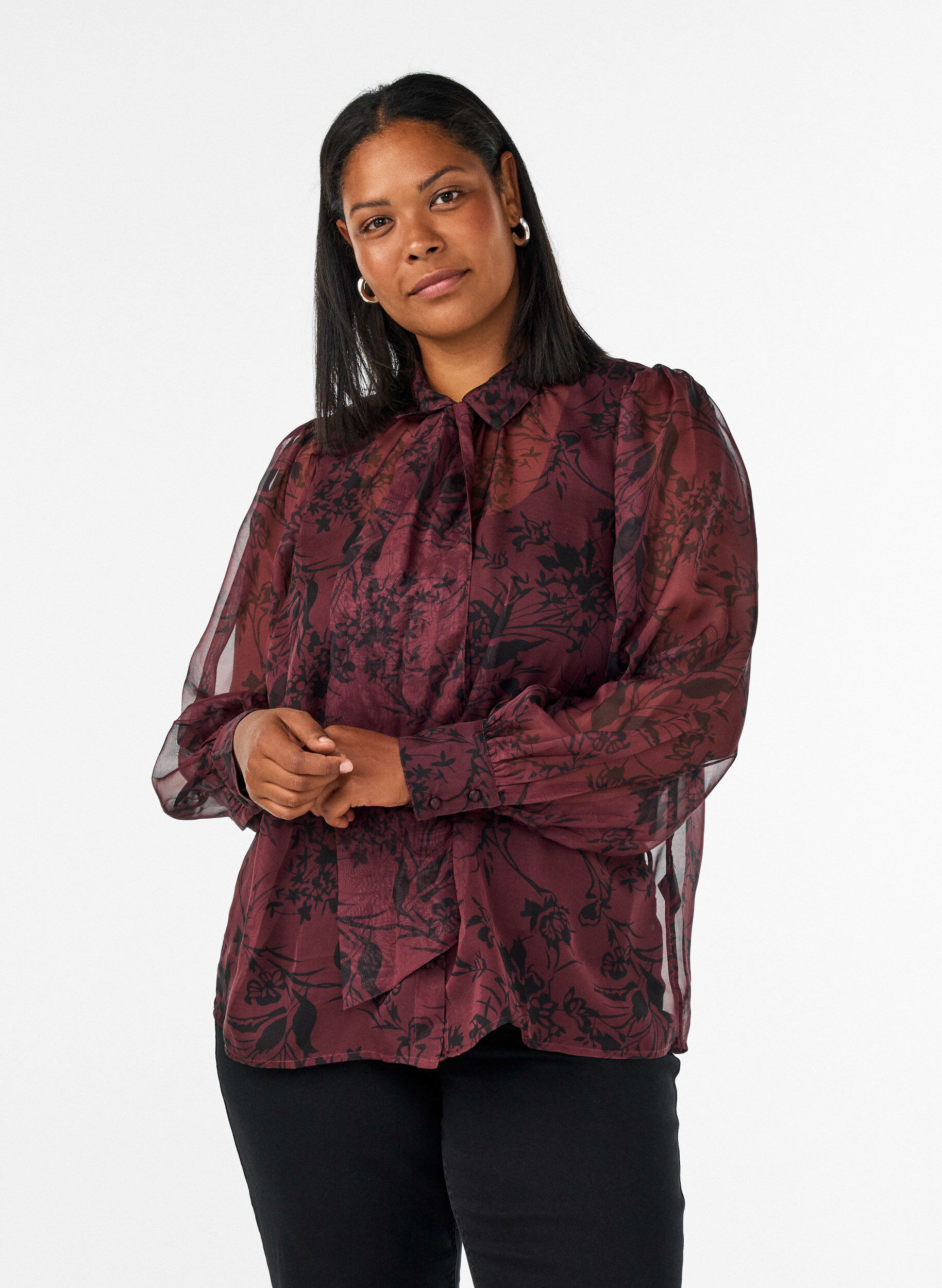 Doorschijnende overhemdblouse met bloemenpatroon en strikdetail, Donker Bordeaux, Model